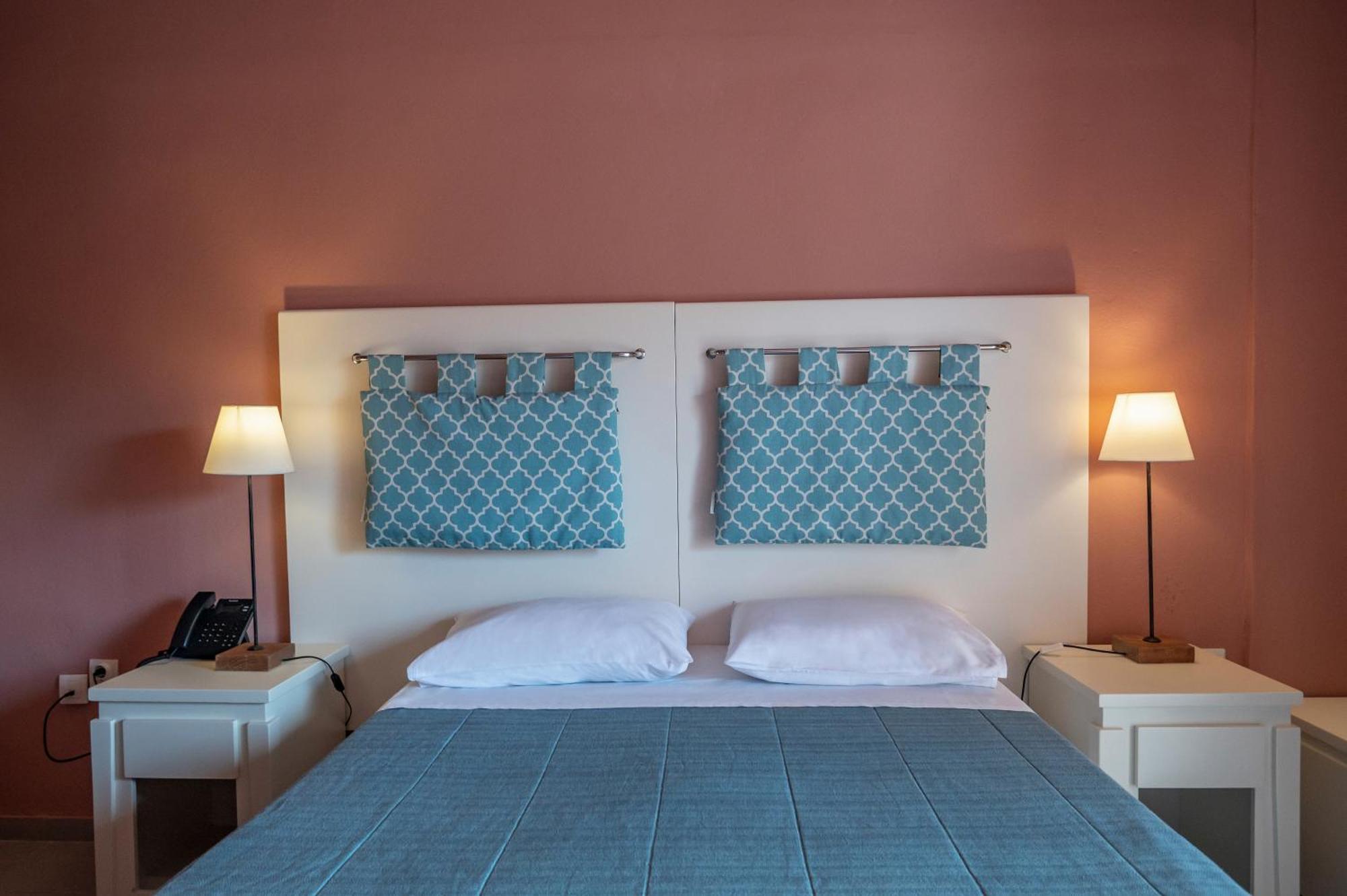Double Room,1649022225:JPEG