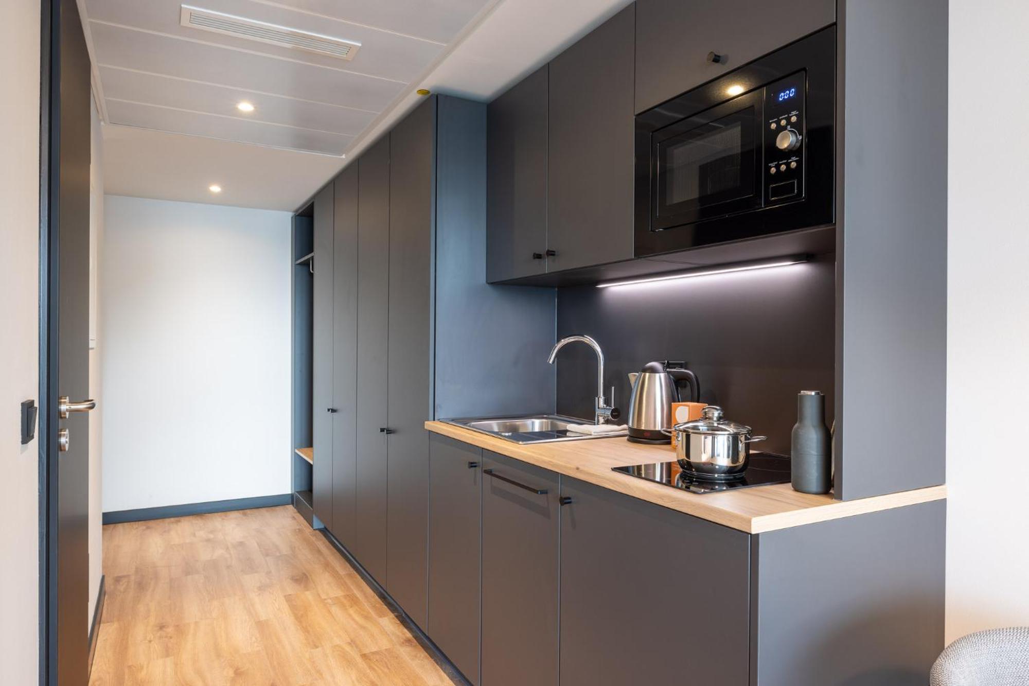Superior Apartment with City View,1649234237:JPEG