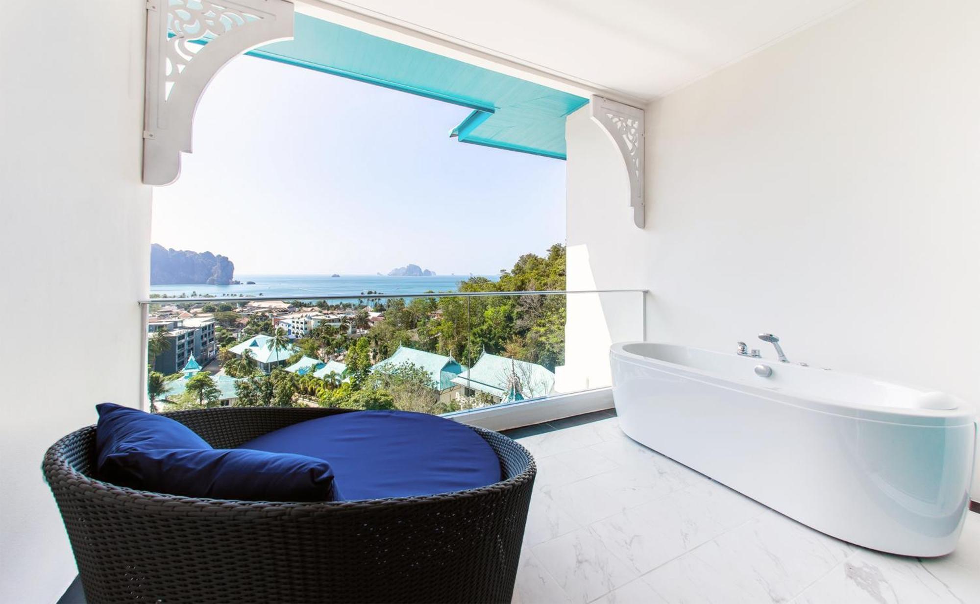 Executive Zimmer mit Meerblick und Whirlpool
