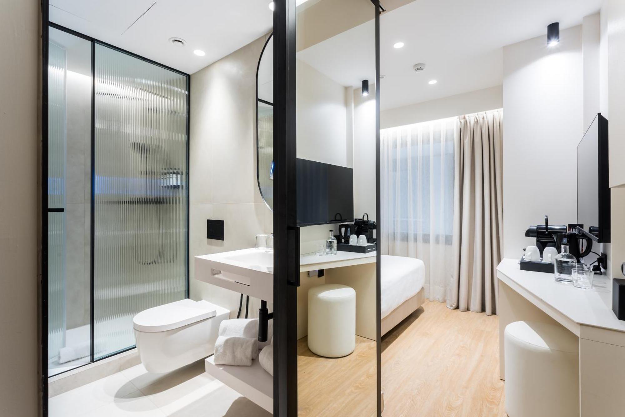 Basic Double Room