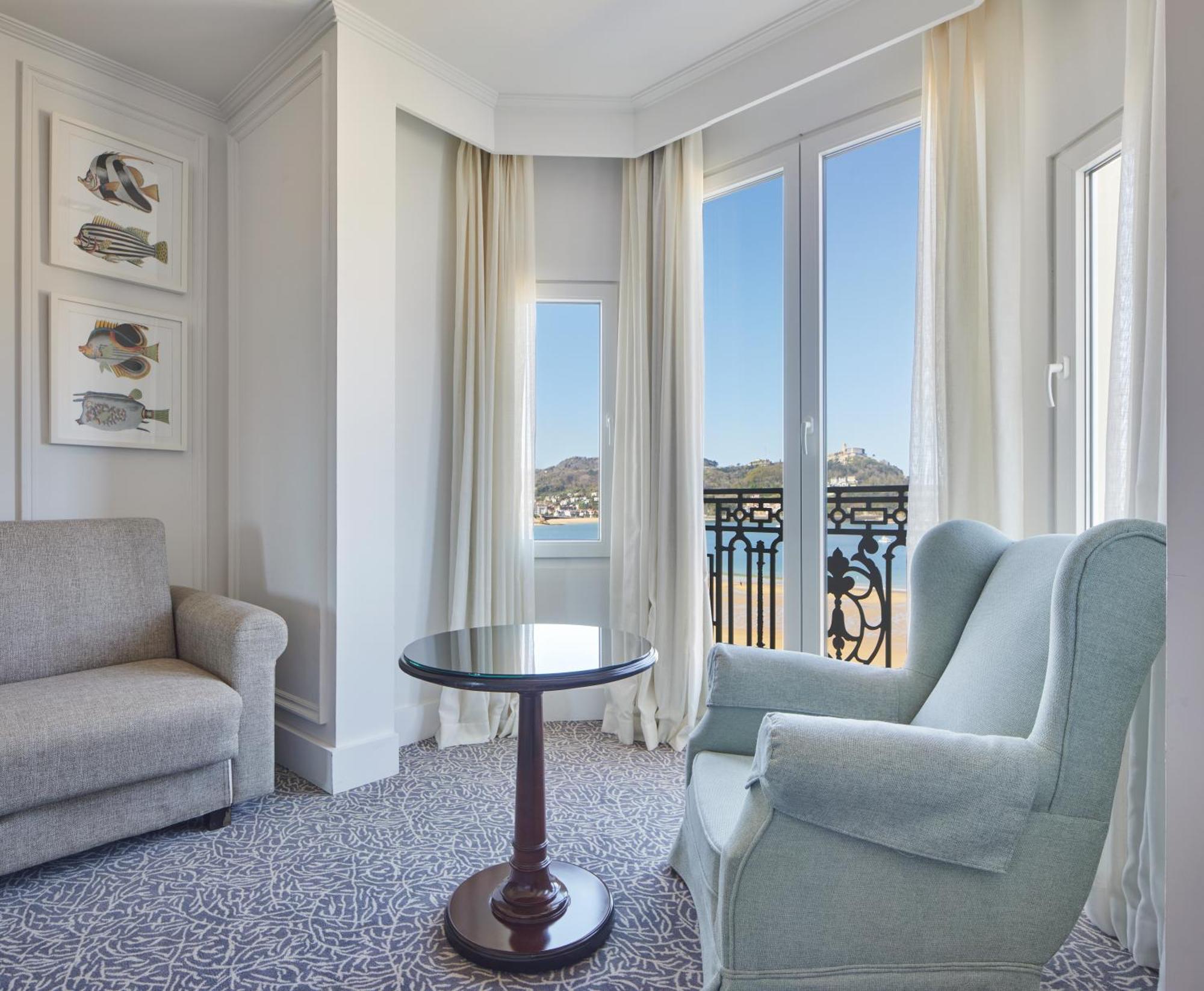 Classic Double or Twin Room Sea View