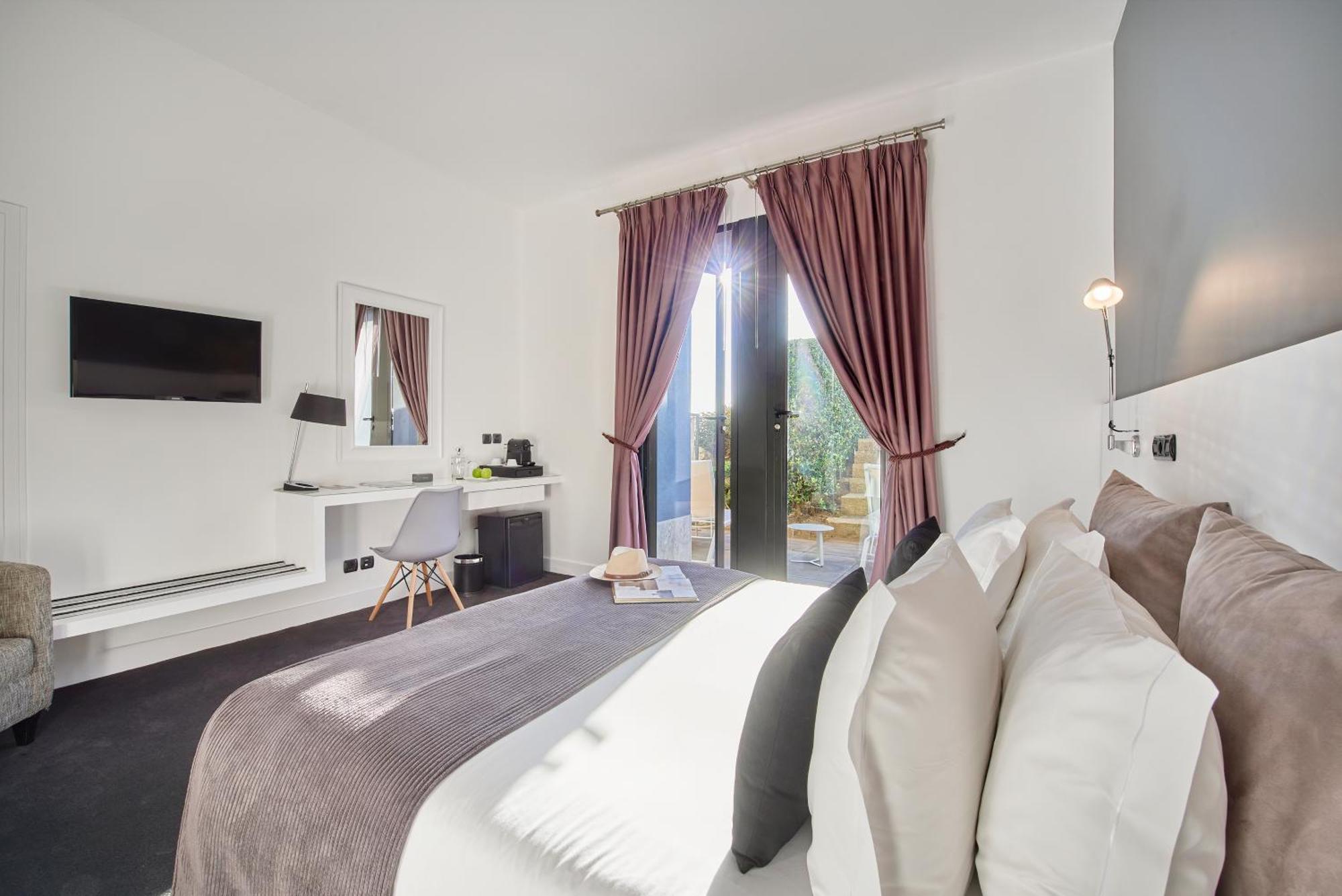 Twin Room with Sea View