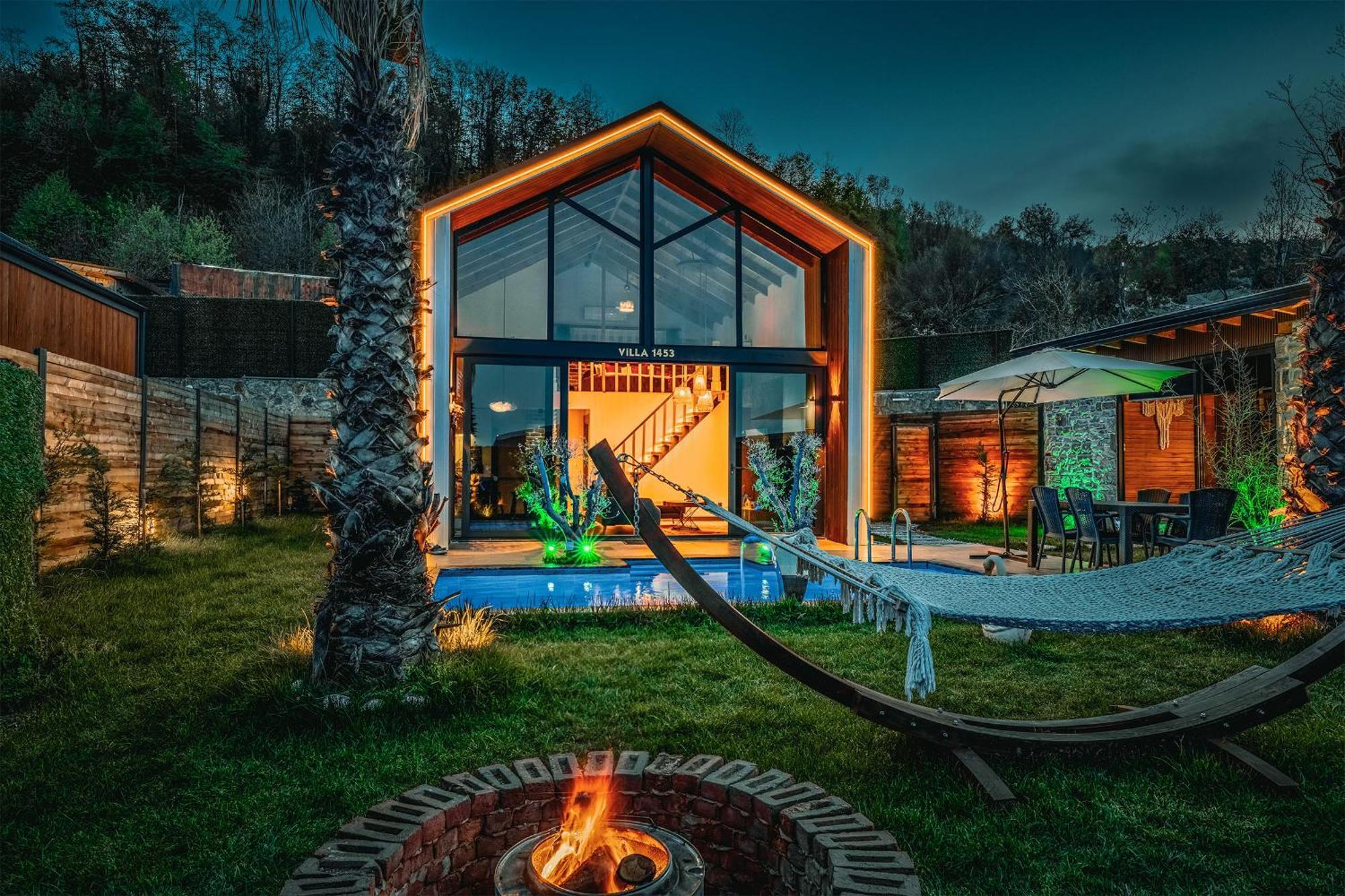 Villa with Private Pool,1671267280:JPEG