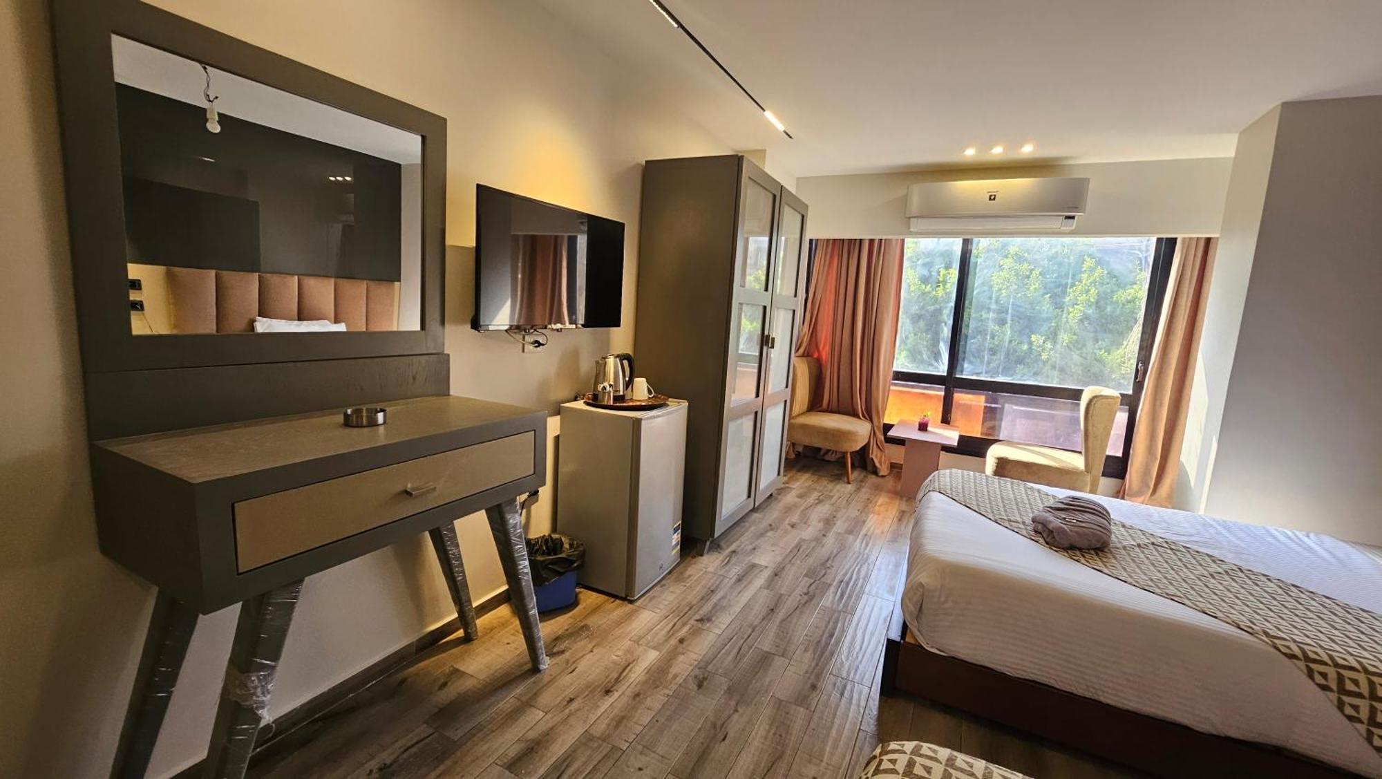 Double or Twin Room,1672502824:JPEG