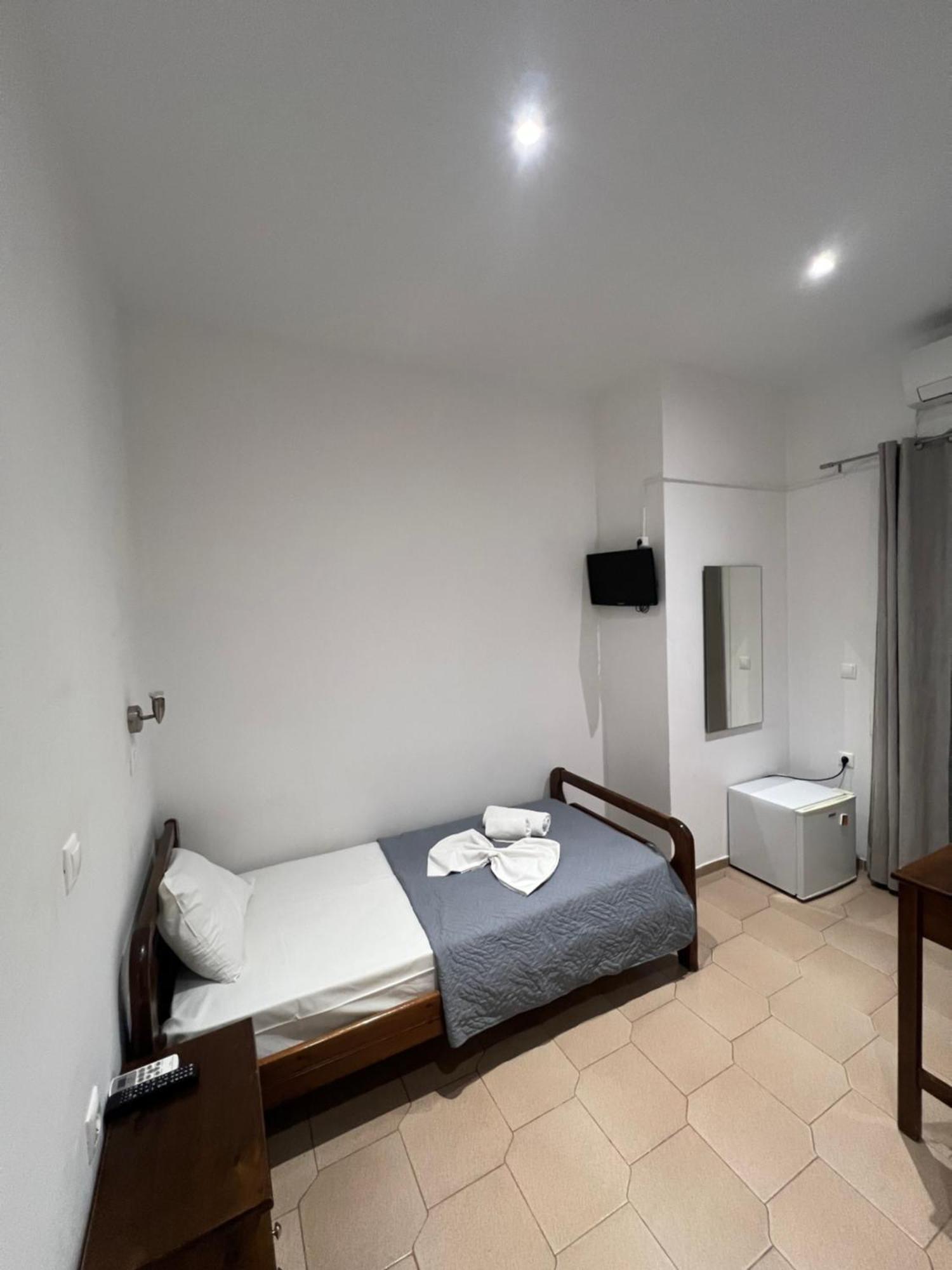 Chambre Simple - Vue sur Jardin