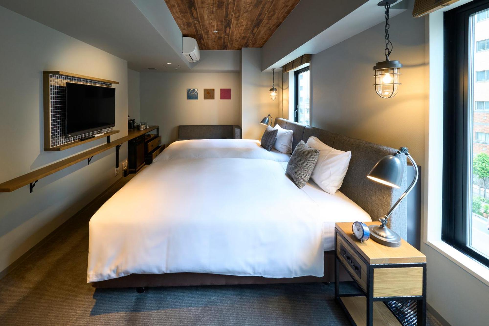 Large Twin Room