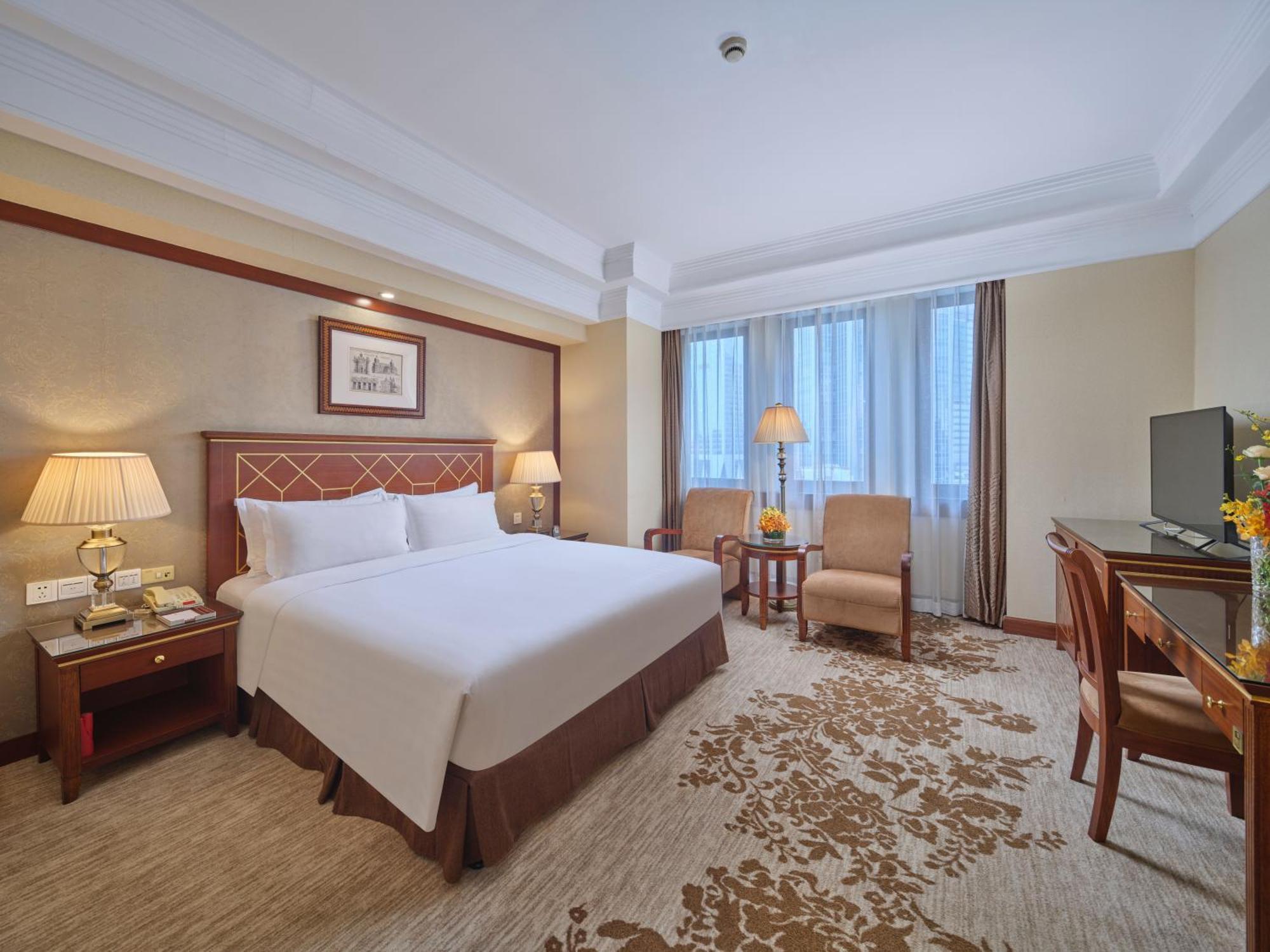 Superior Double Room soft drink,1677856323:JPEG