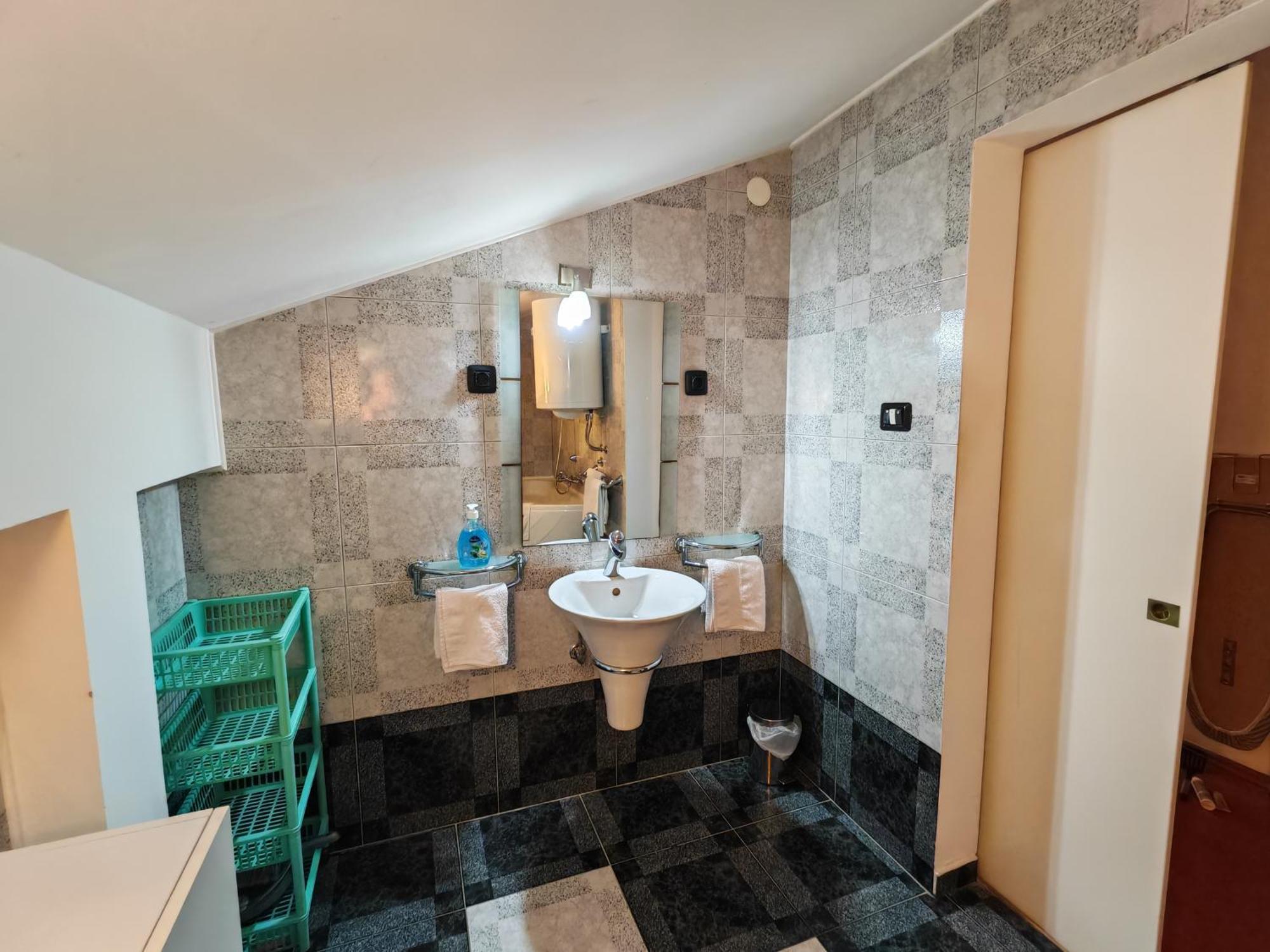 Deluxe Double Room Bath