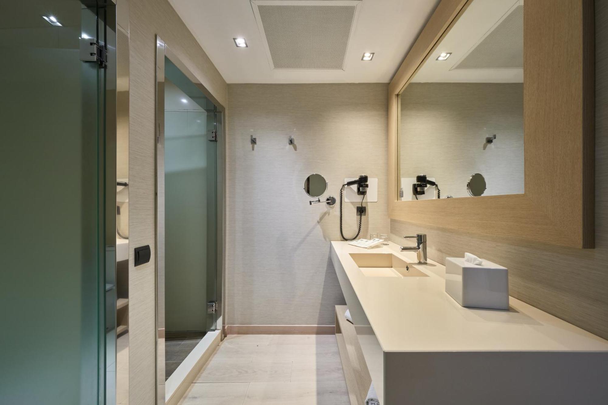 Junior Suite,1686423190:JPEG