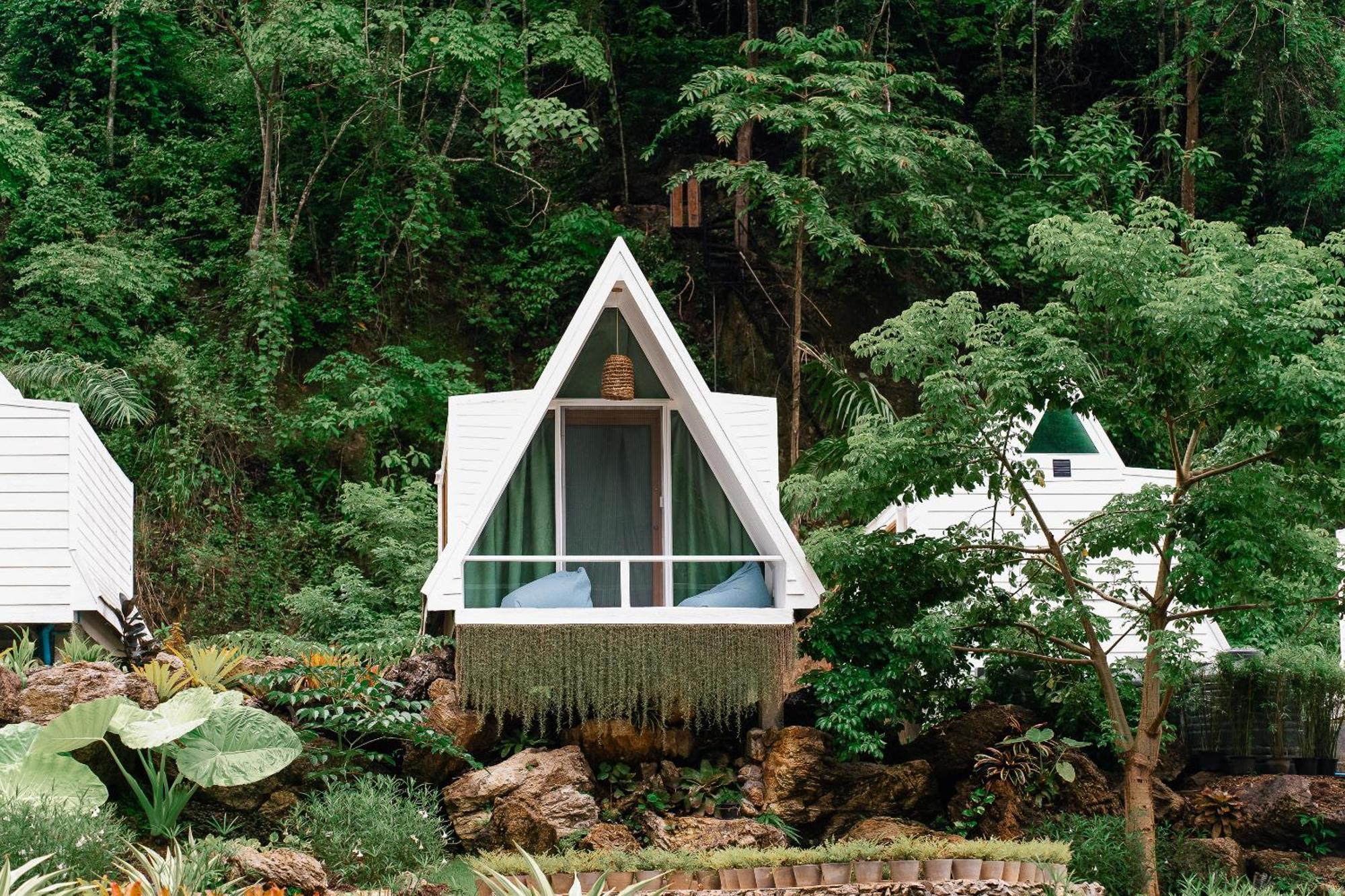 Double Room with Mountain View,1688805539:JPEG