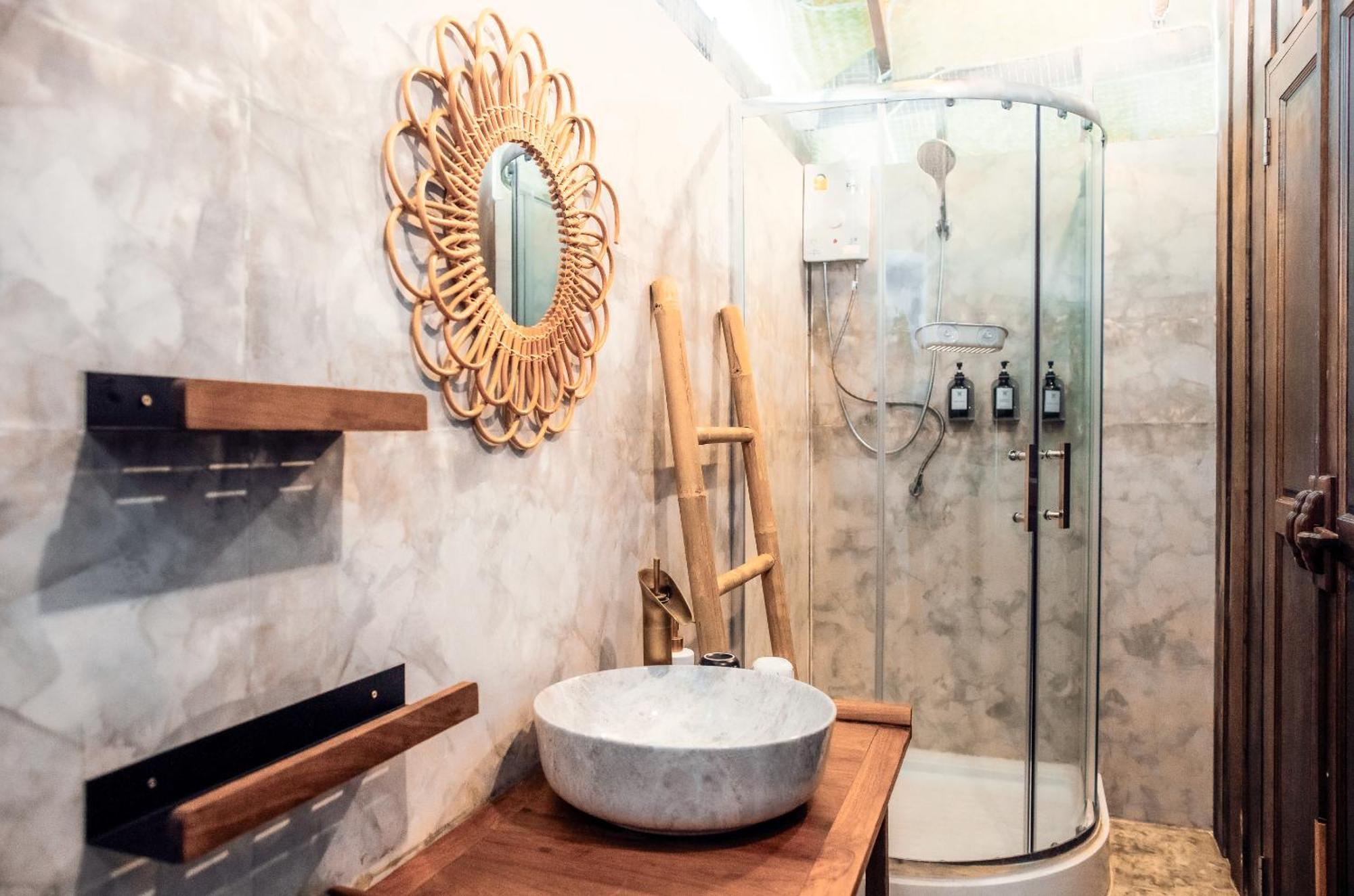 Suite,1688805591:JPEG