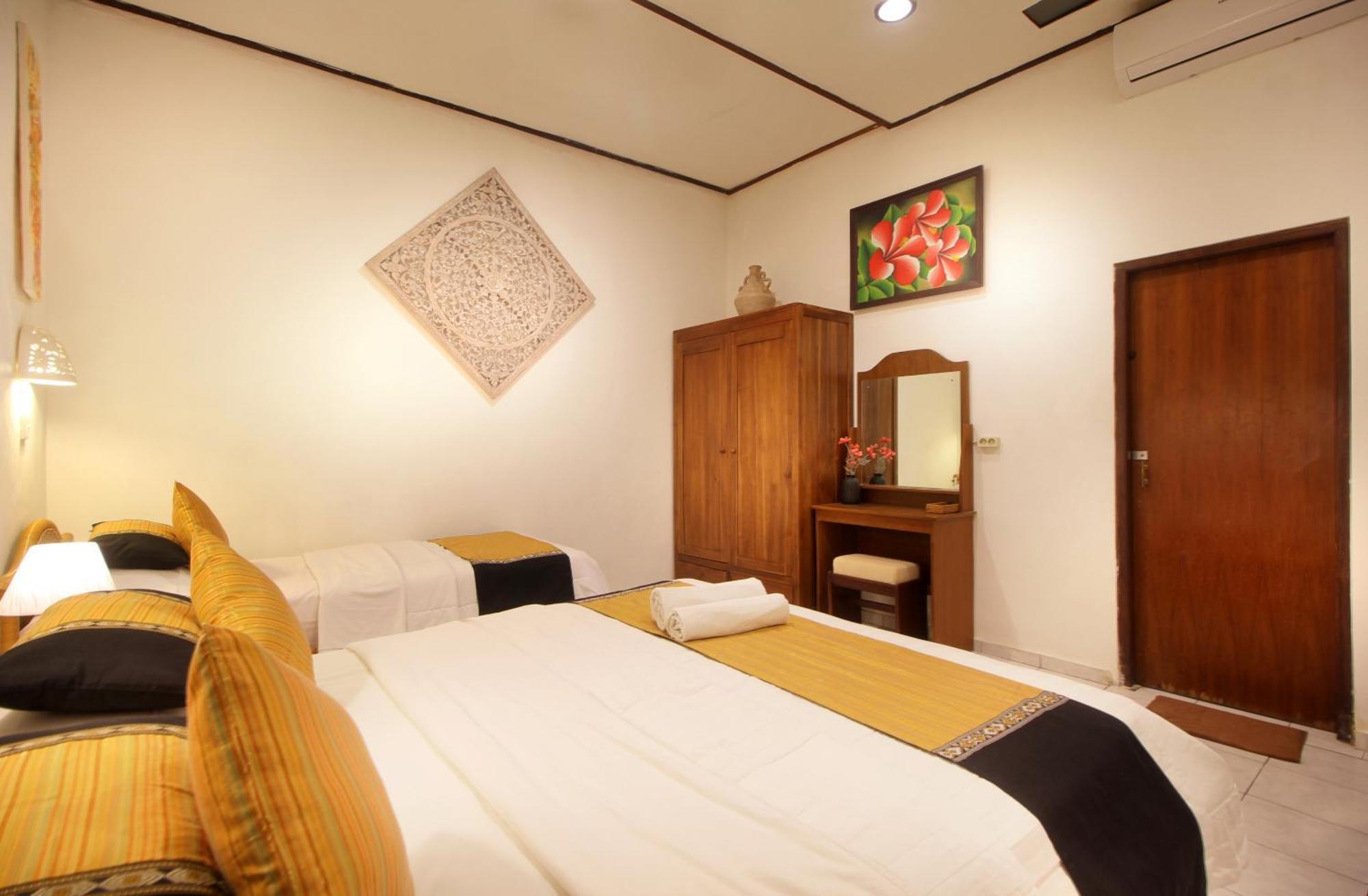 Two-Bedroom Suite with Kitchen