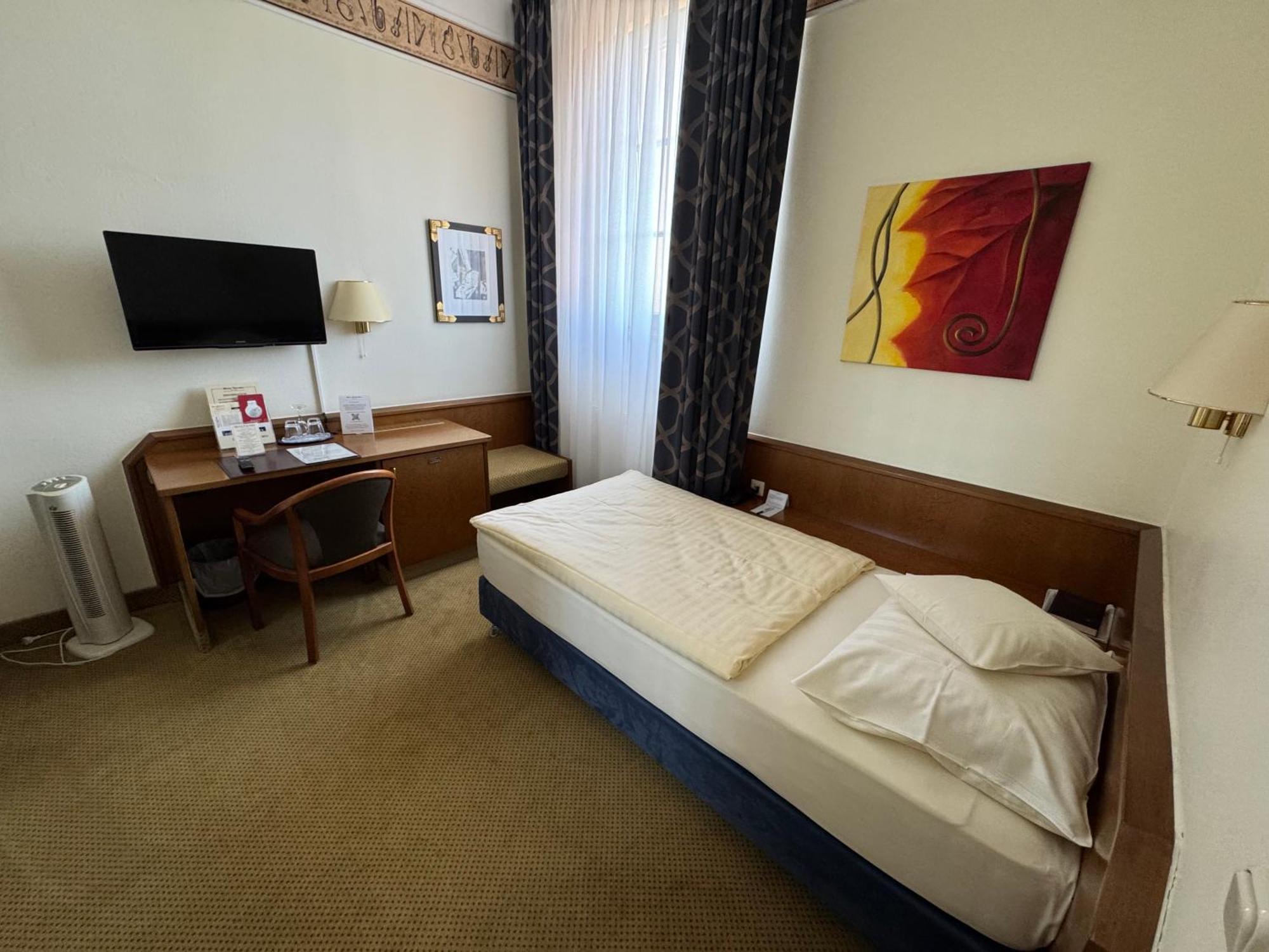 Standard Single Room,1697774907:JPEG