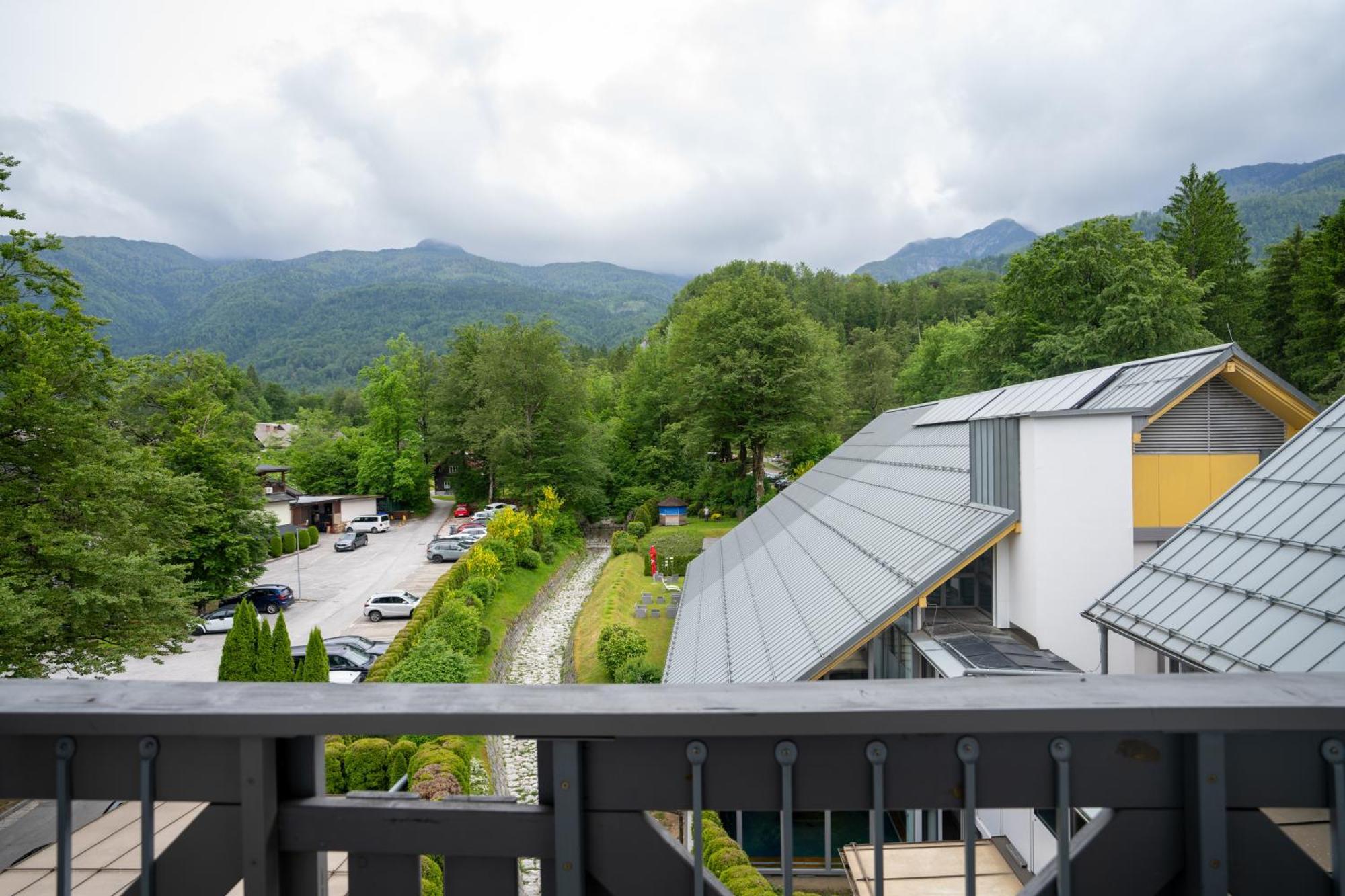 Double or Twin Room Balcony