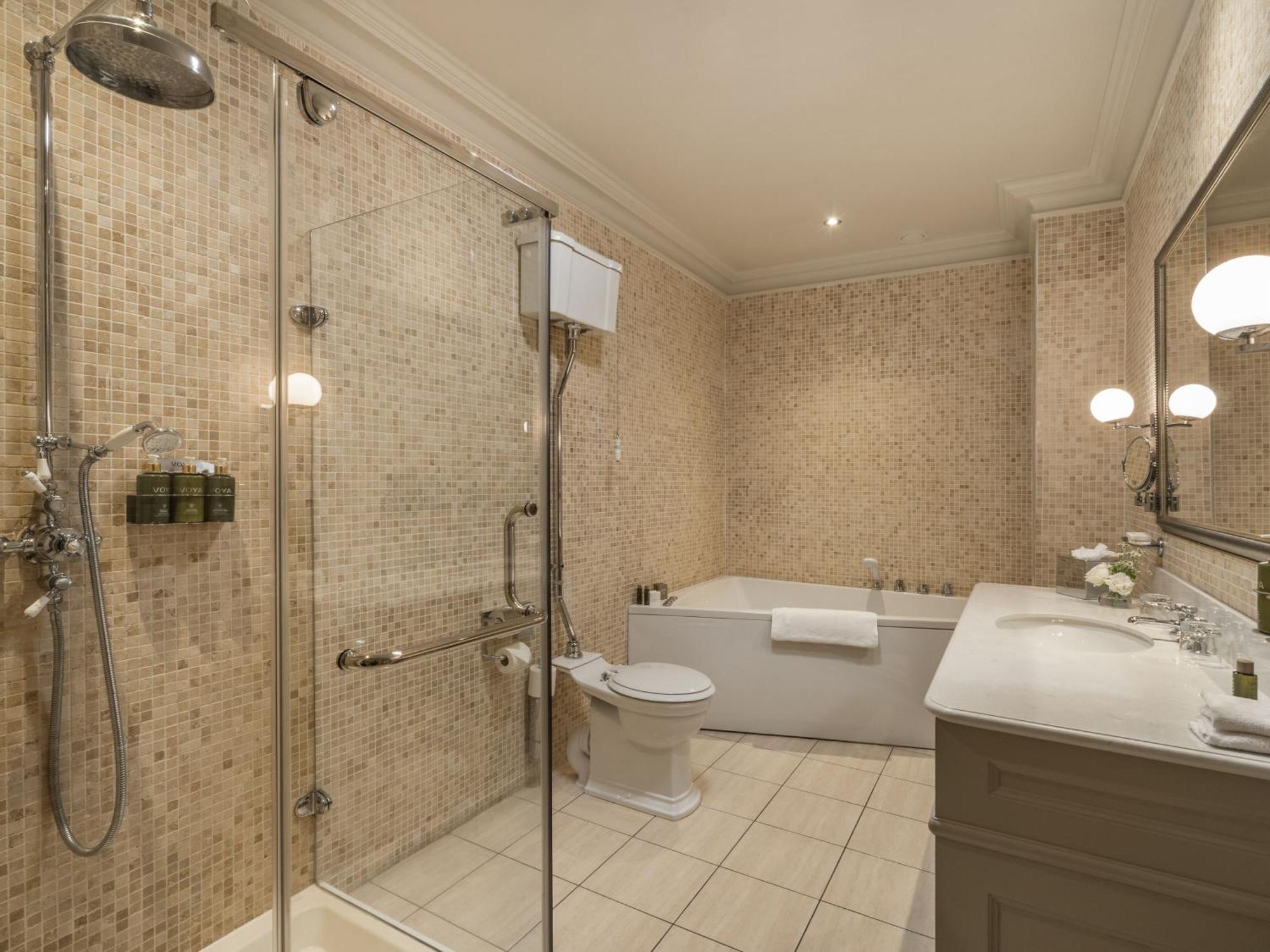 Presidential Suite