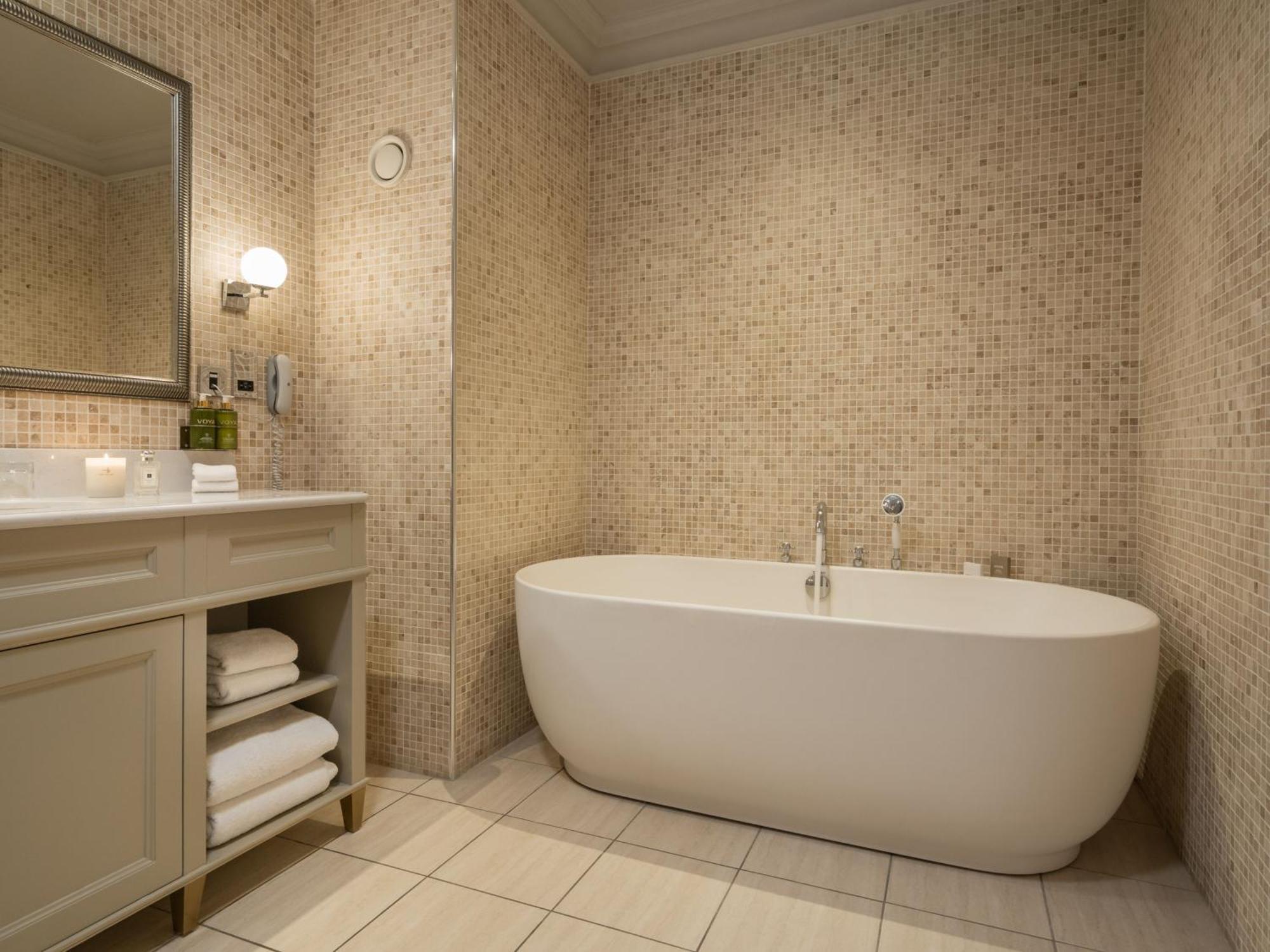 King Suite