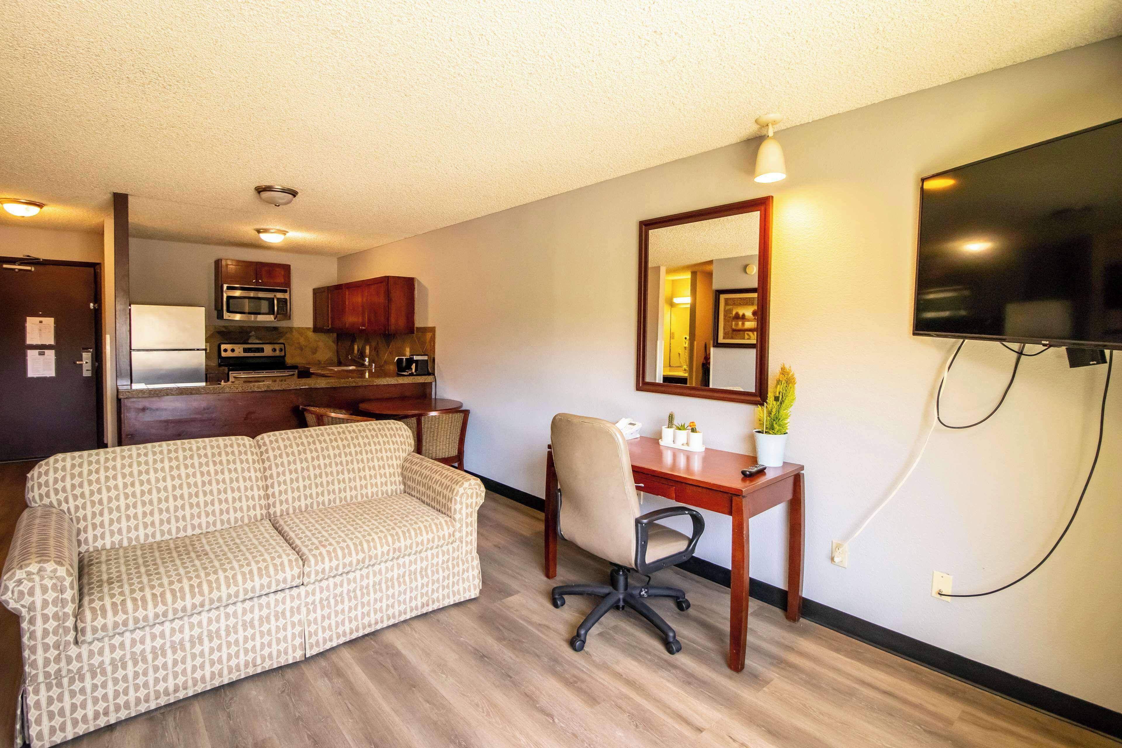 Executive Suite