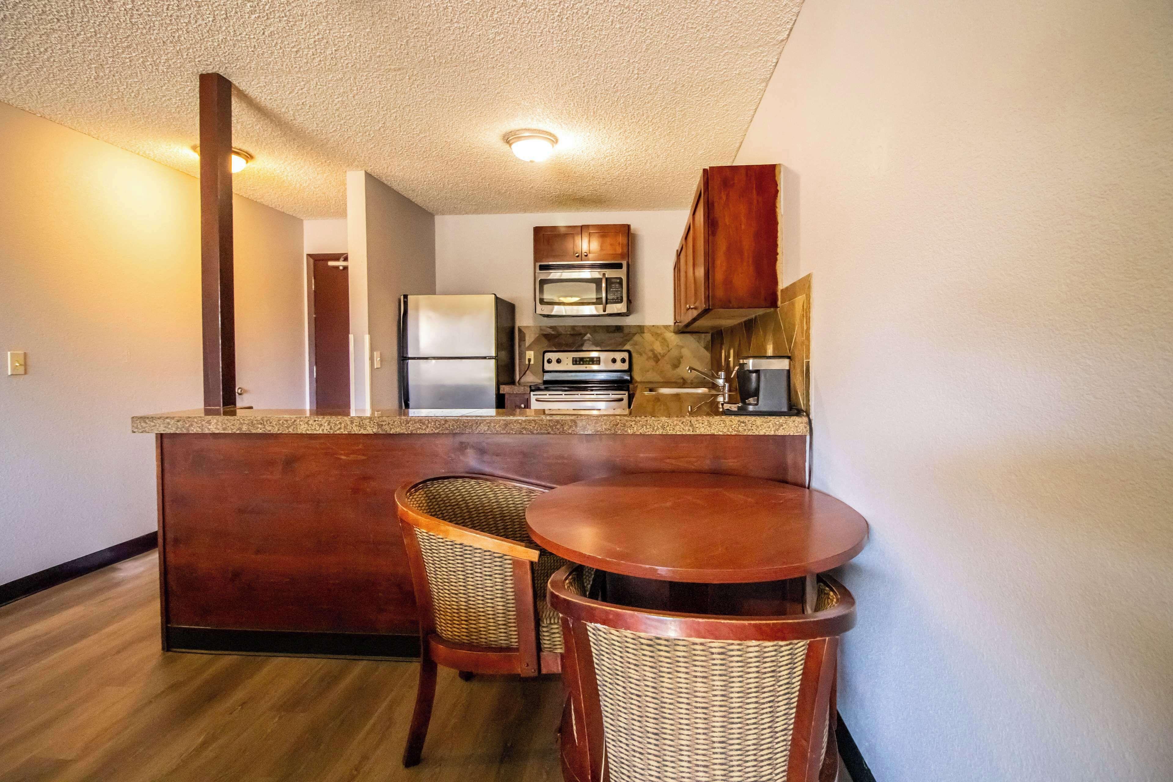 Executive Suite