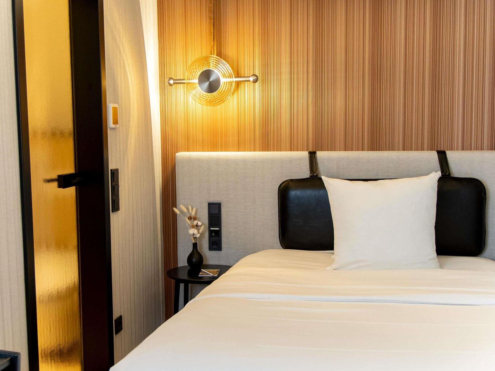 Classic Single Room,1714144614:JPEG