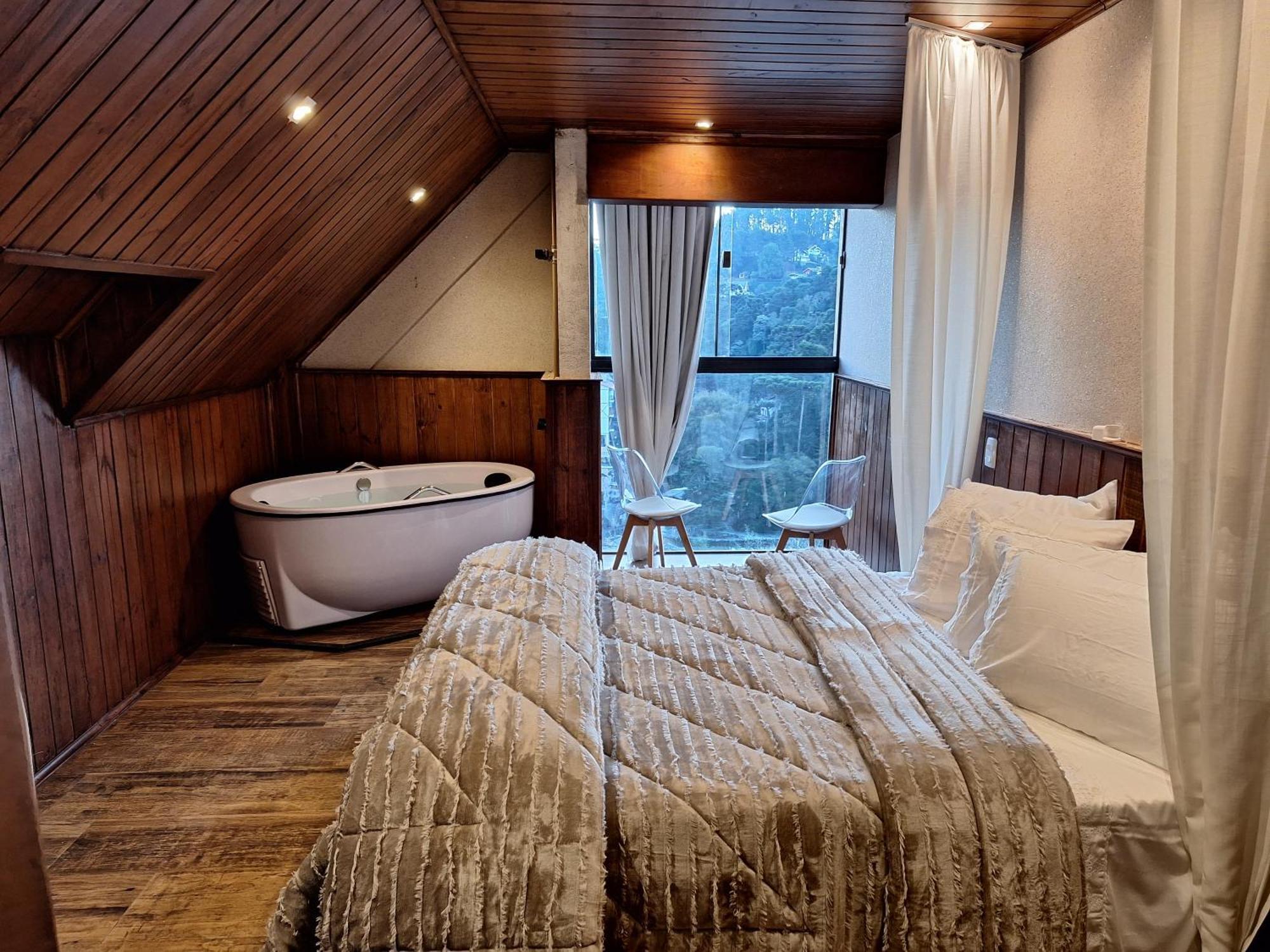 Quarto Duplo Standard
