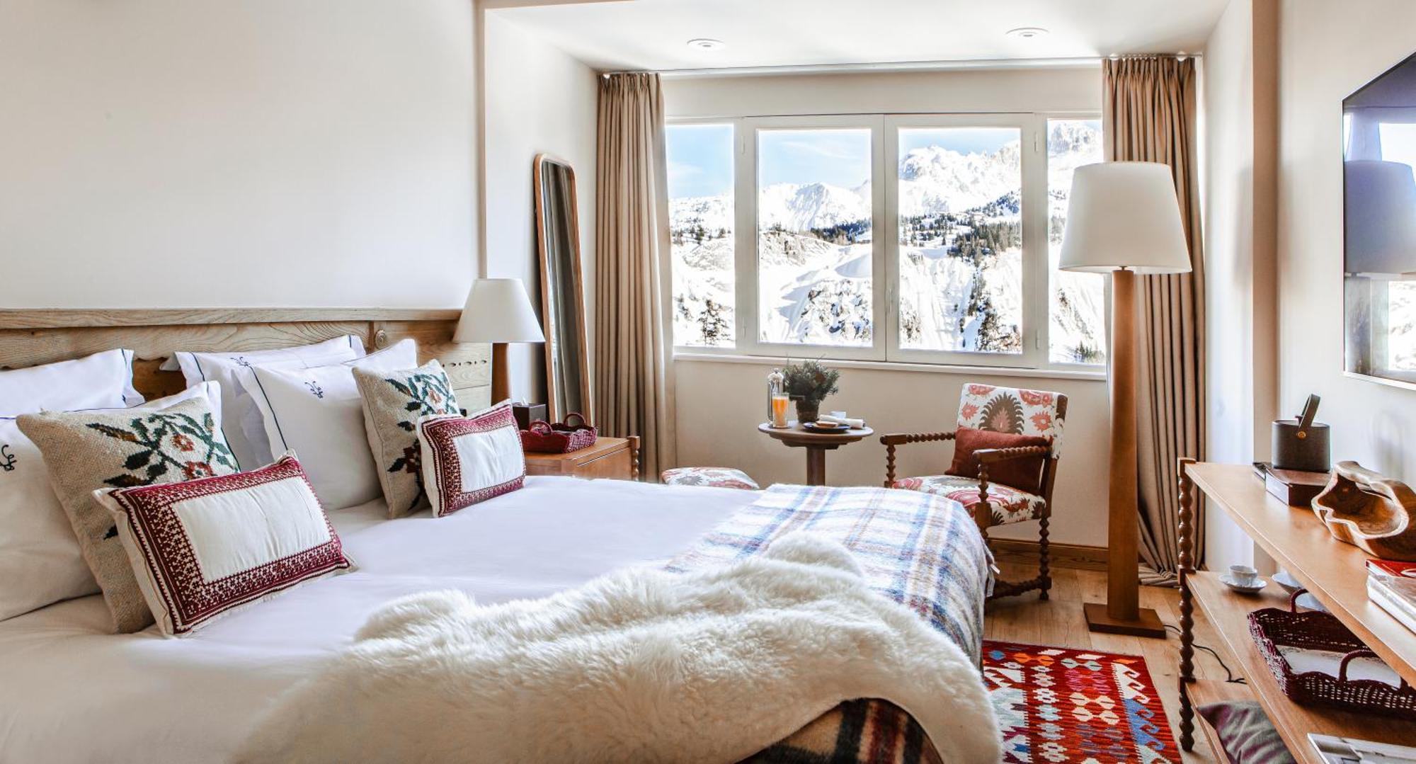 Superior Double or Twin Room Mountain View