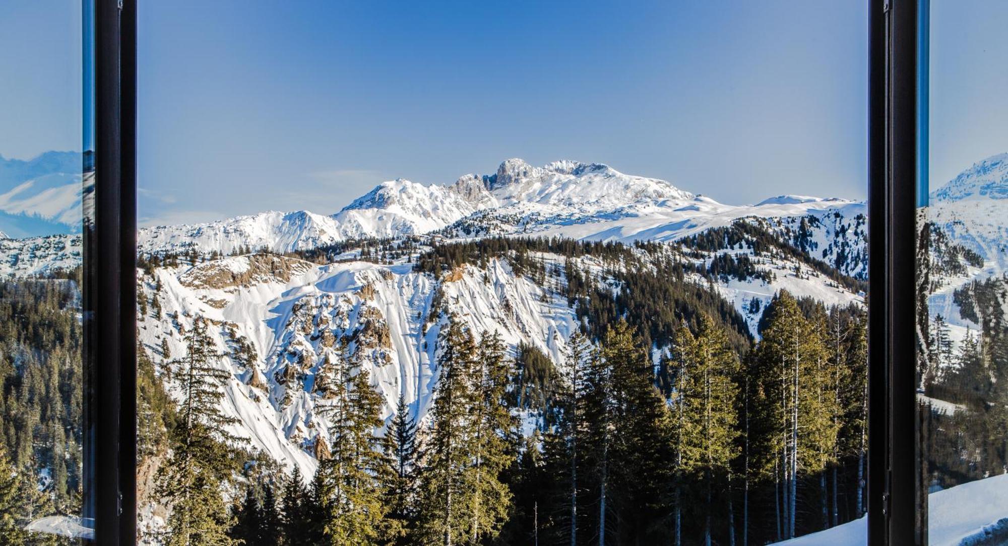 Deluxe Double or Twin Room Mountain View