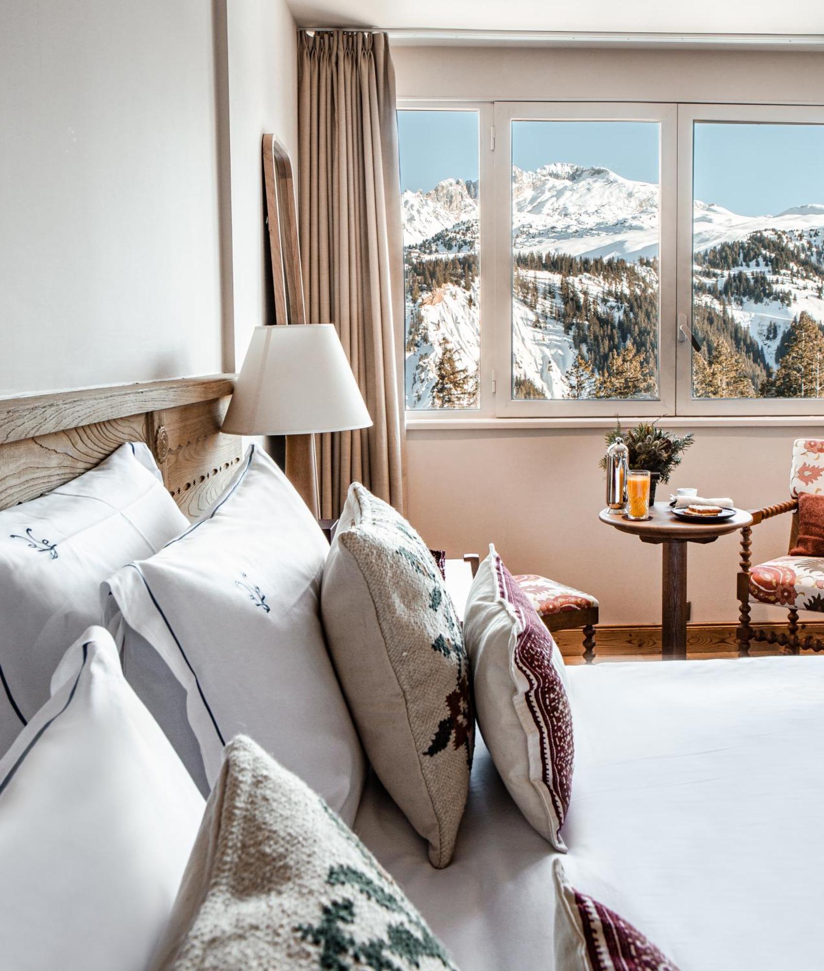 Superior Double or Twin Room Mountain View