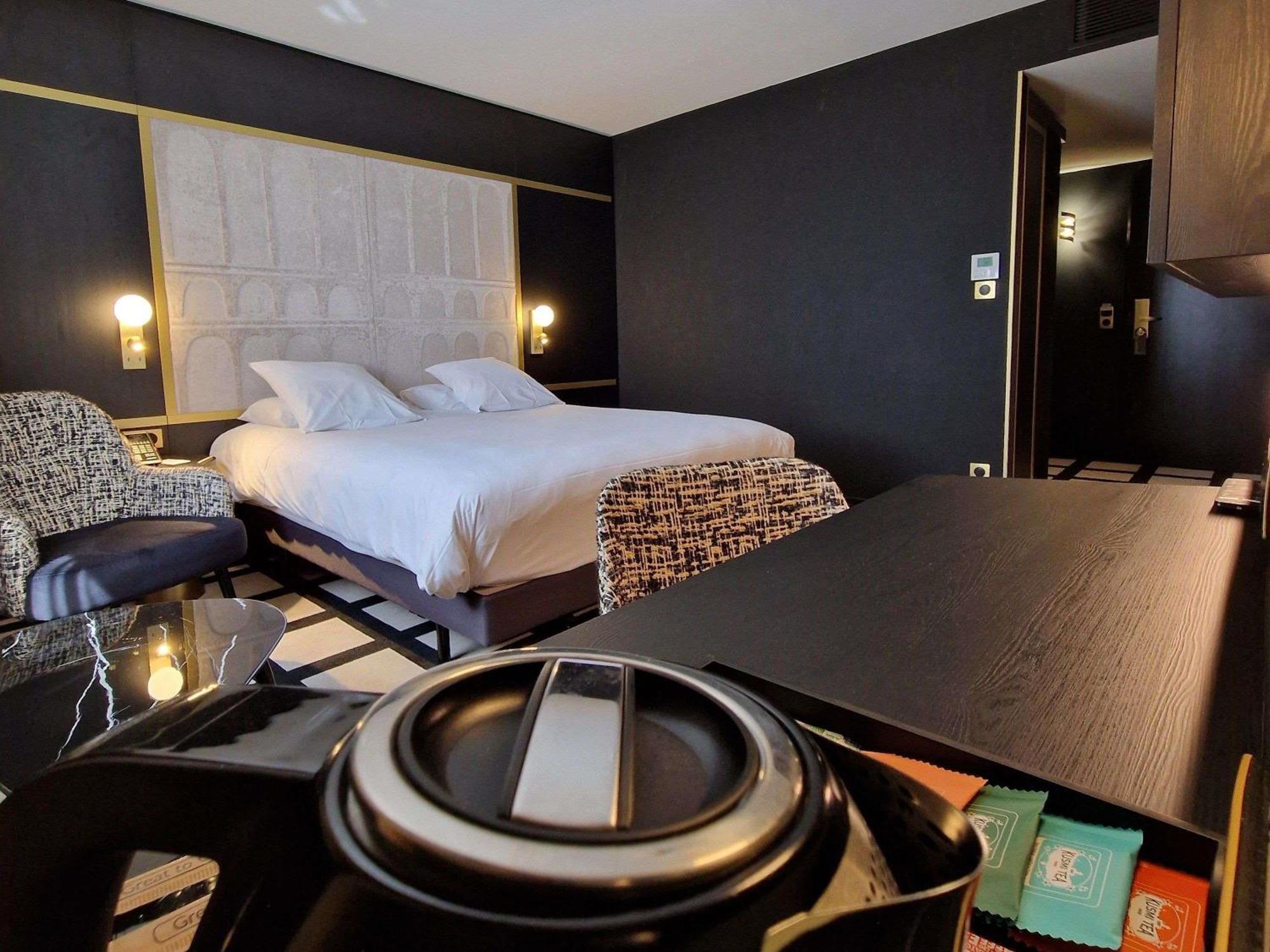 Superior Zimmer mit Poolblick.
