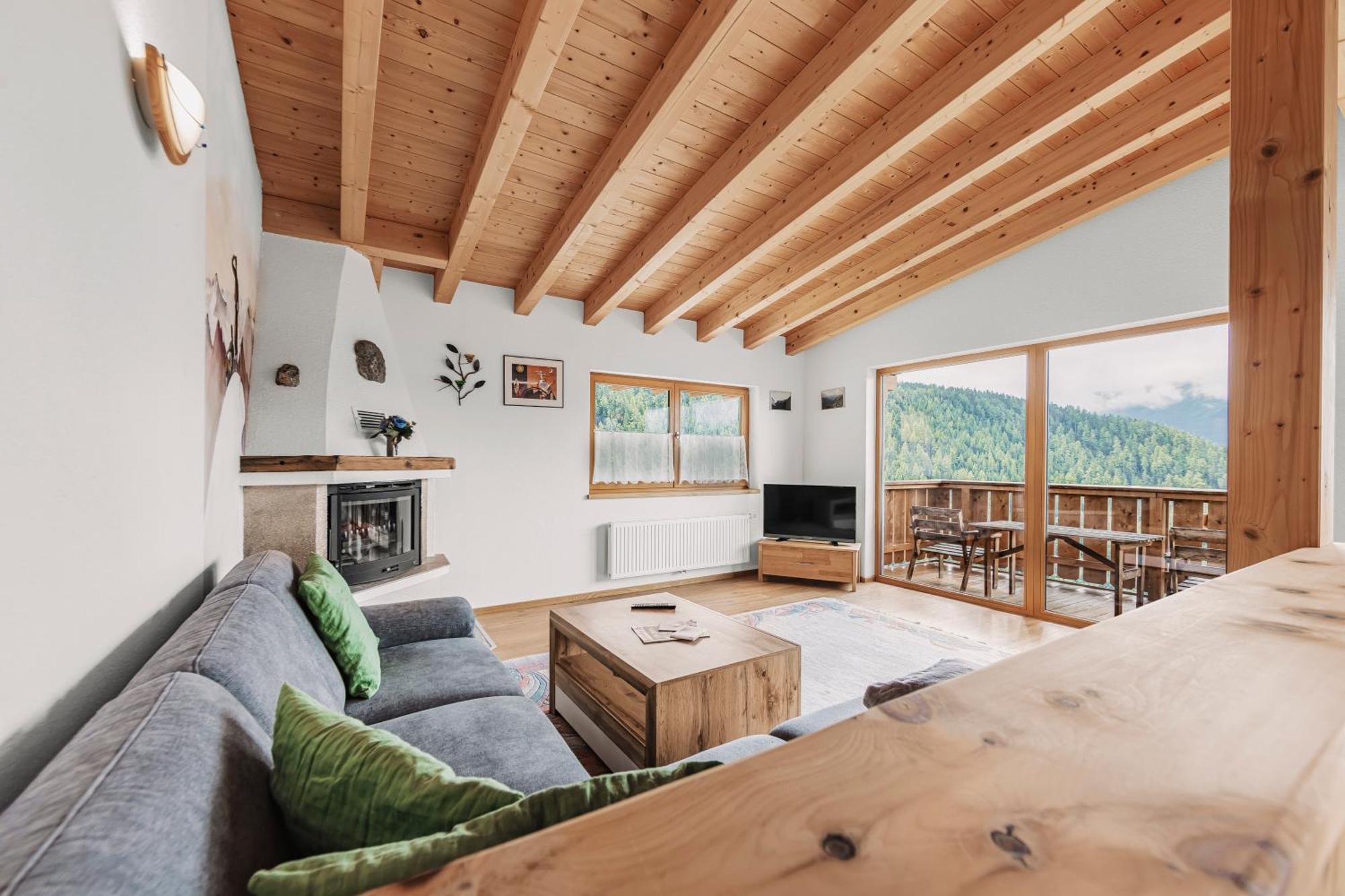 Apartment mit Blick auf die Berge