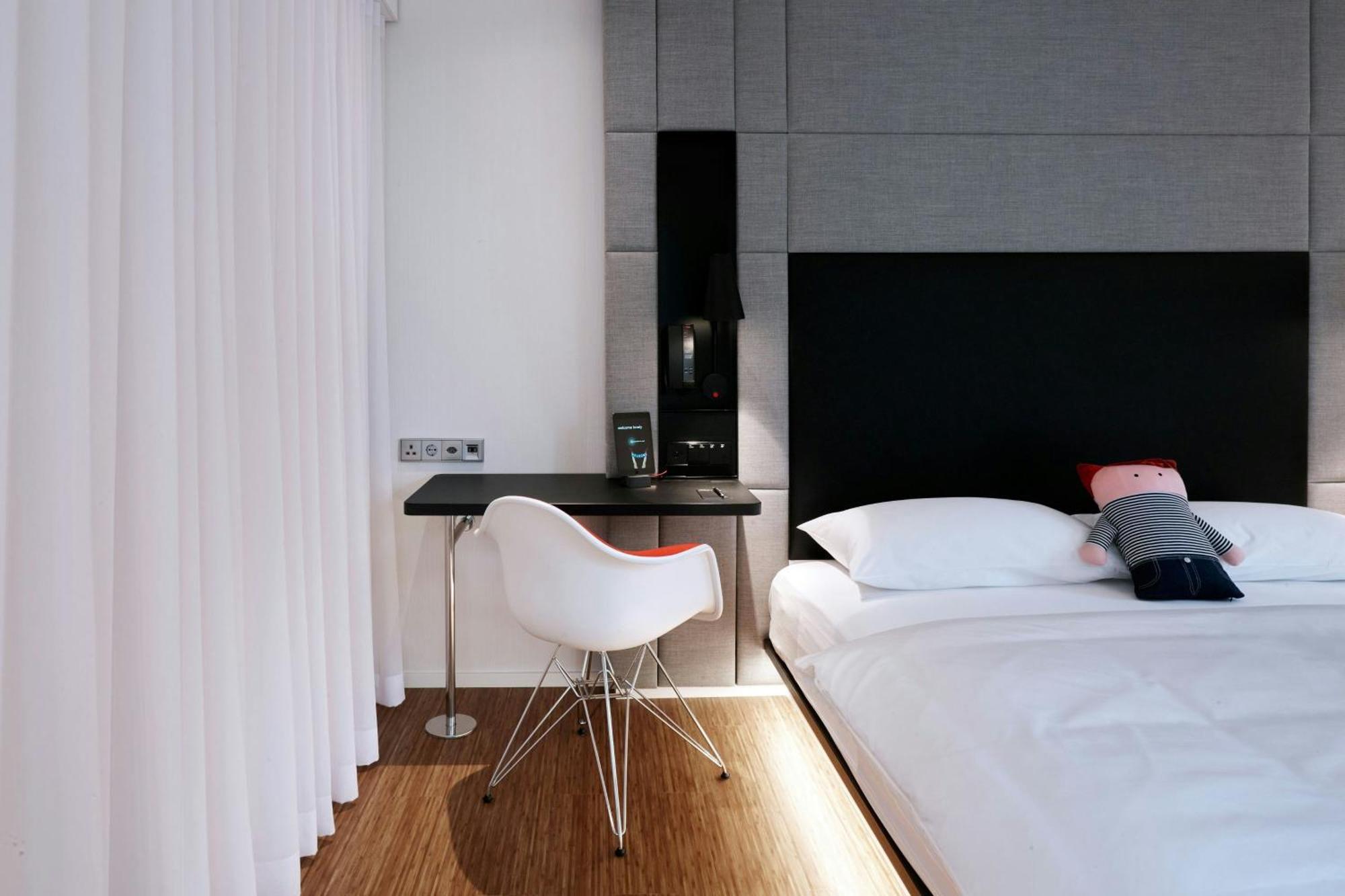 Rolstoeltoegankelijke Kamer met Kingsize Bed