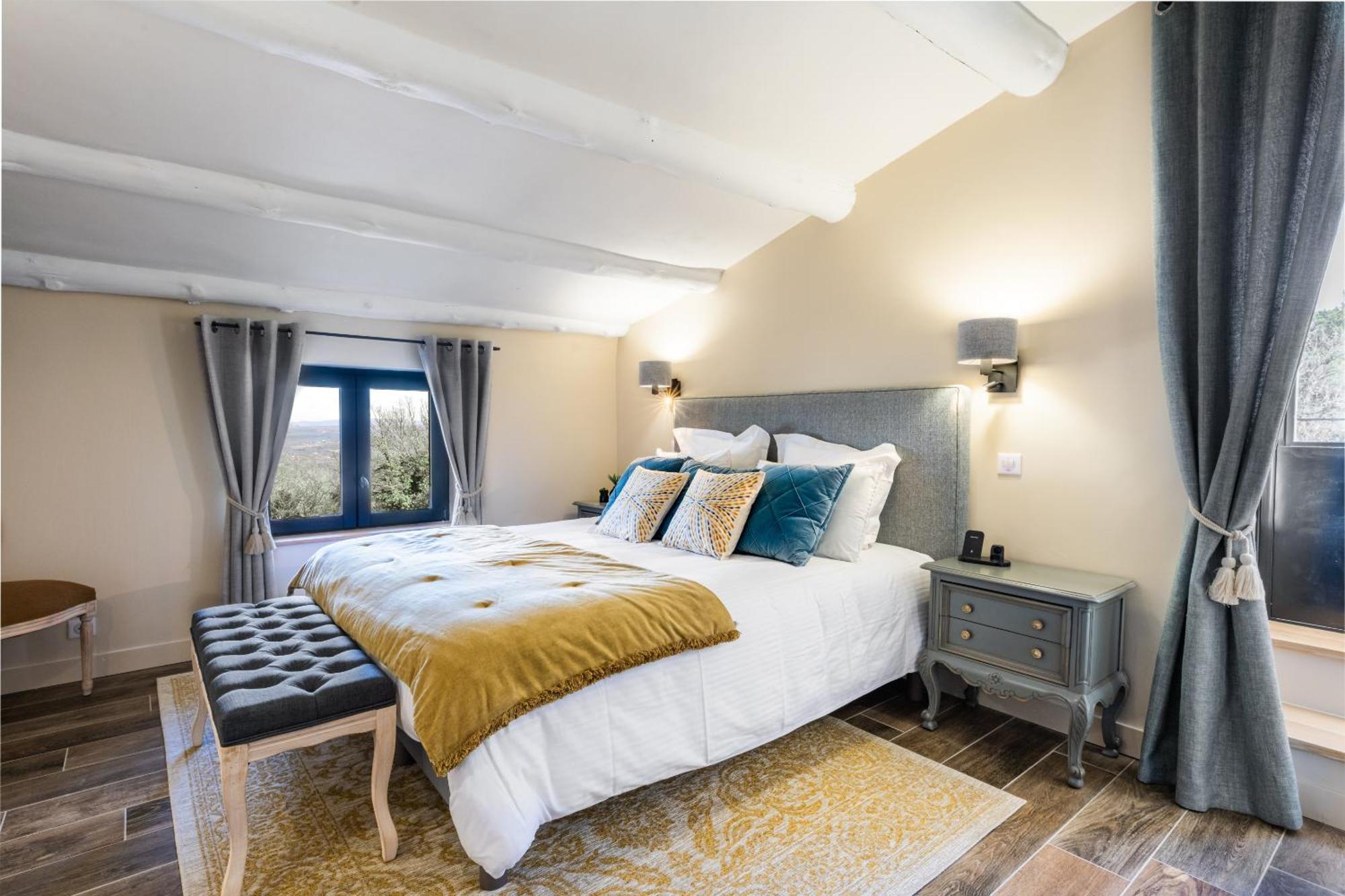 Deluxe Junior Suite