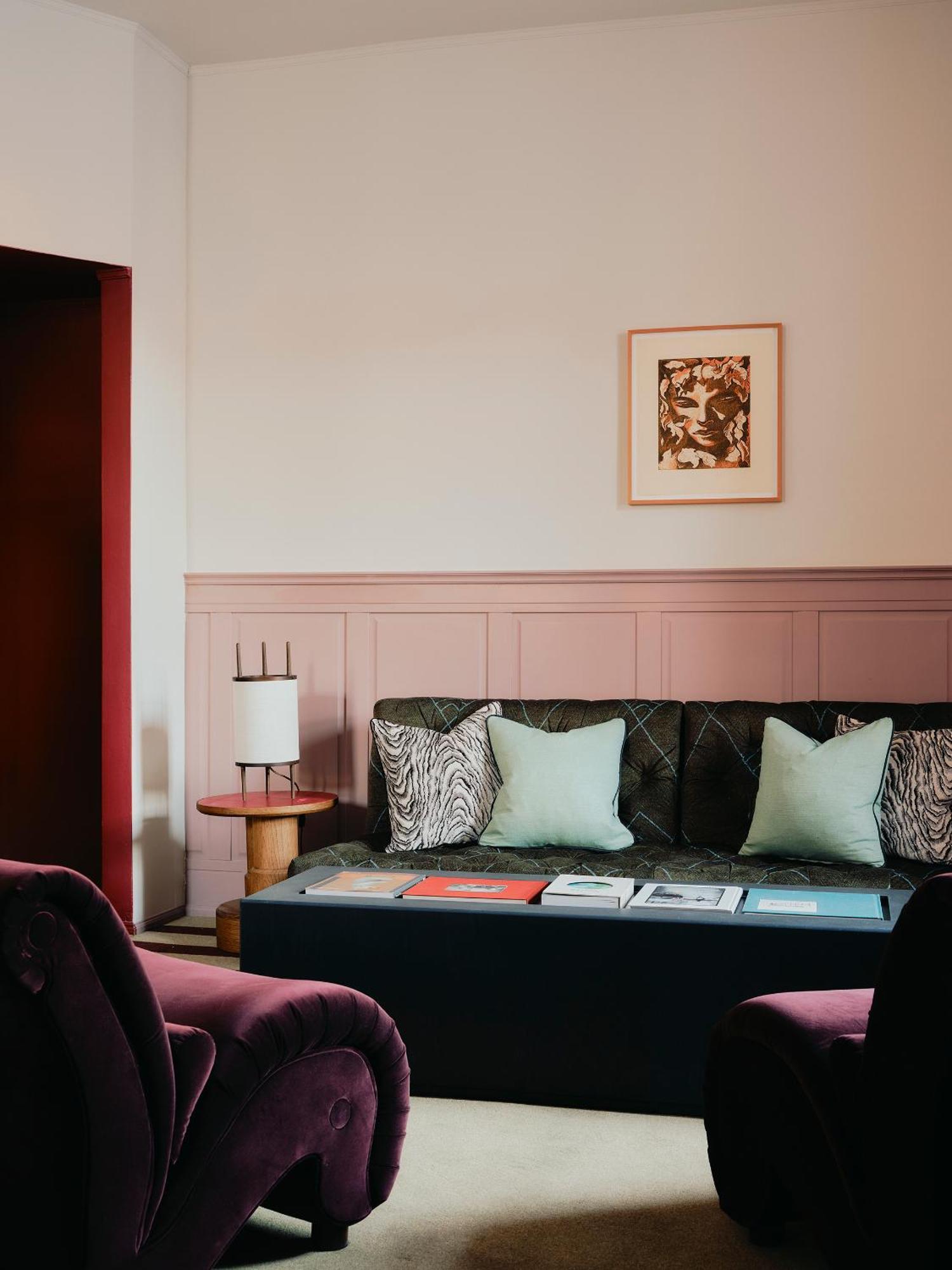The Corner Suite