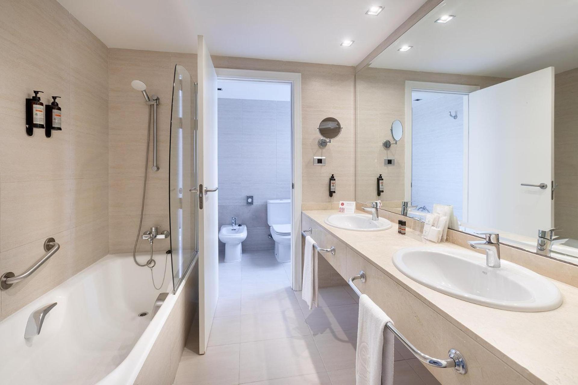 Habitación Superior Deluxe (3 adultos)