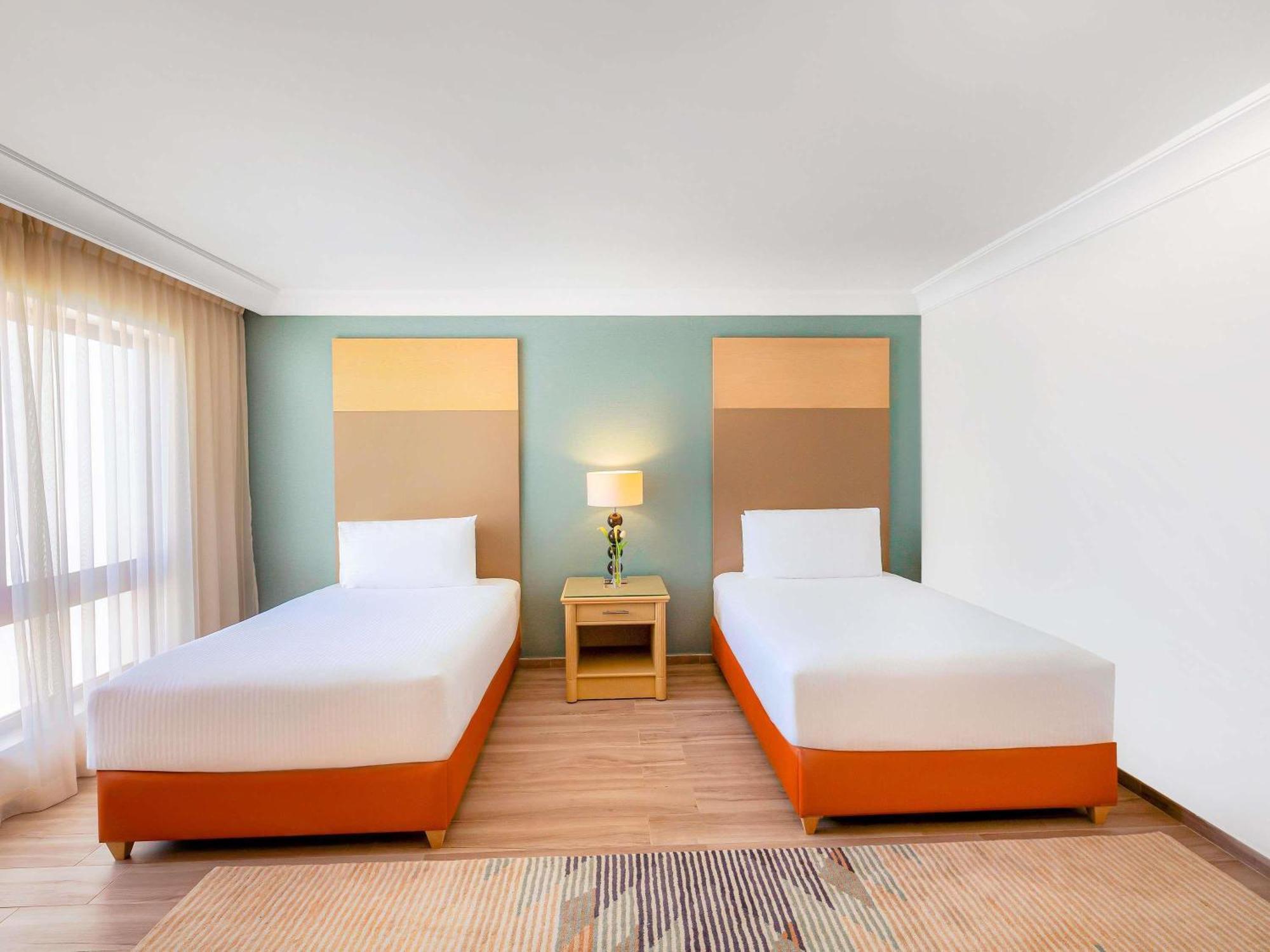 Quarto Superior com 2 Camas de Solteiro
