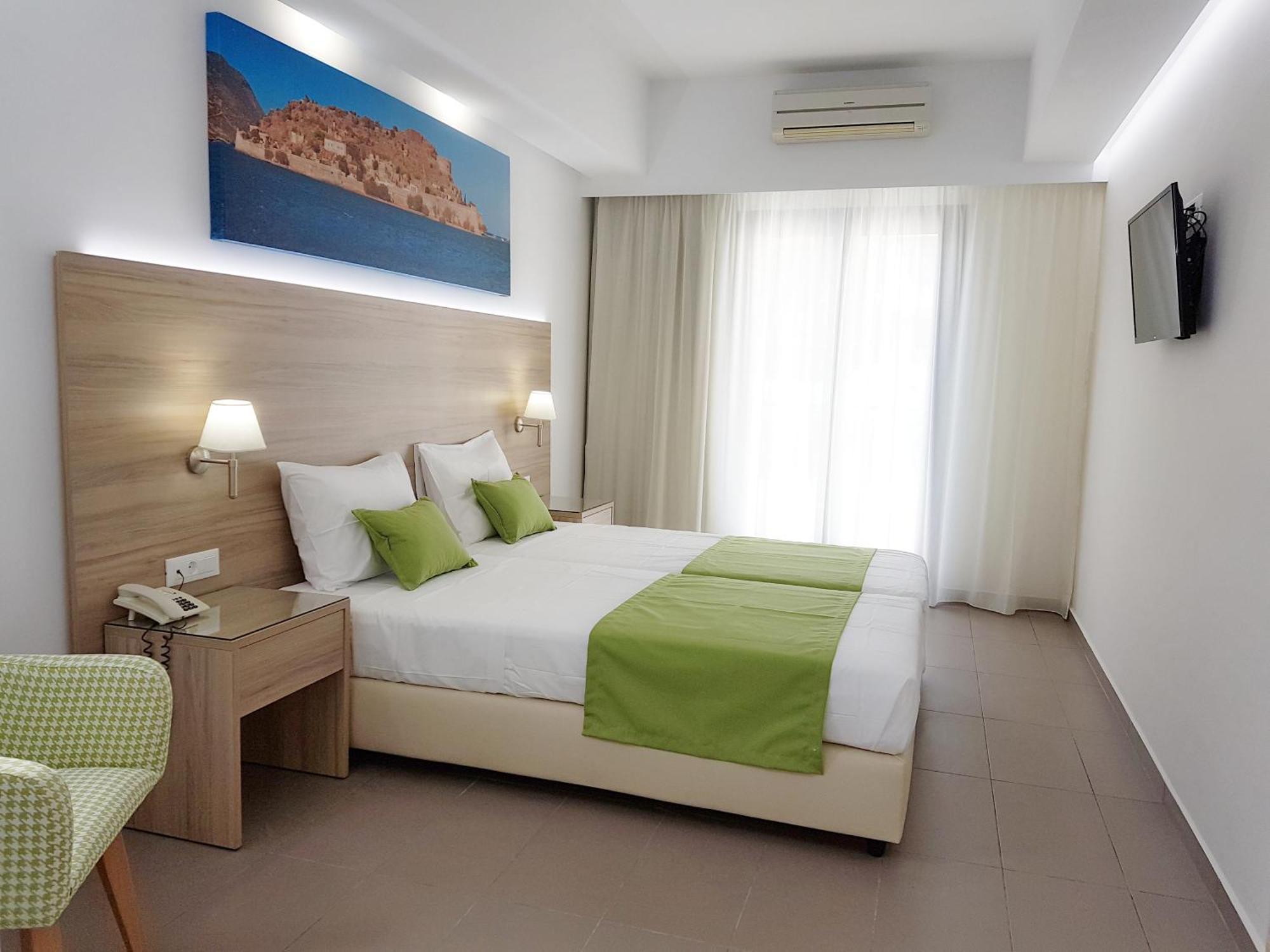 Junior Suite,1742712514:JPEG
