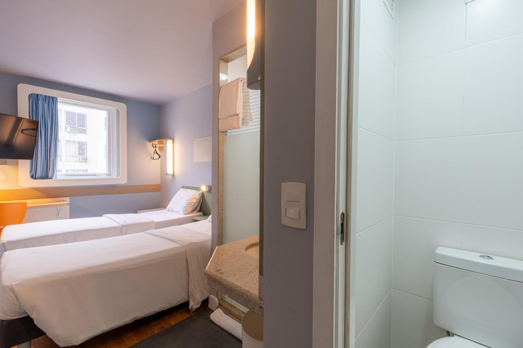 Superior Apartment Two Single Beds