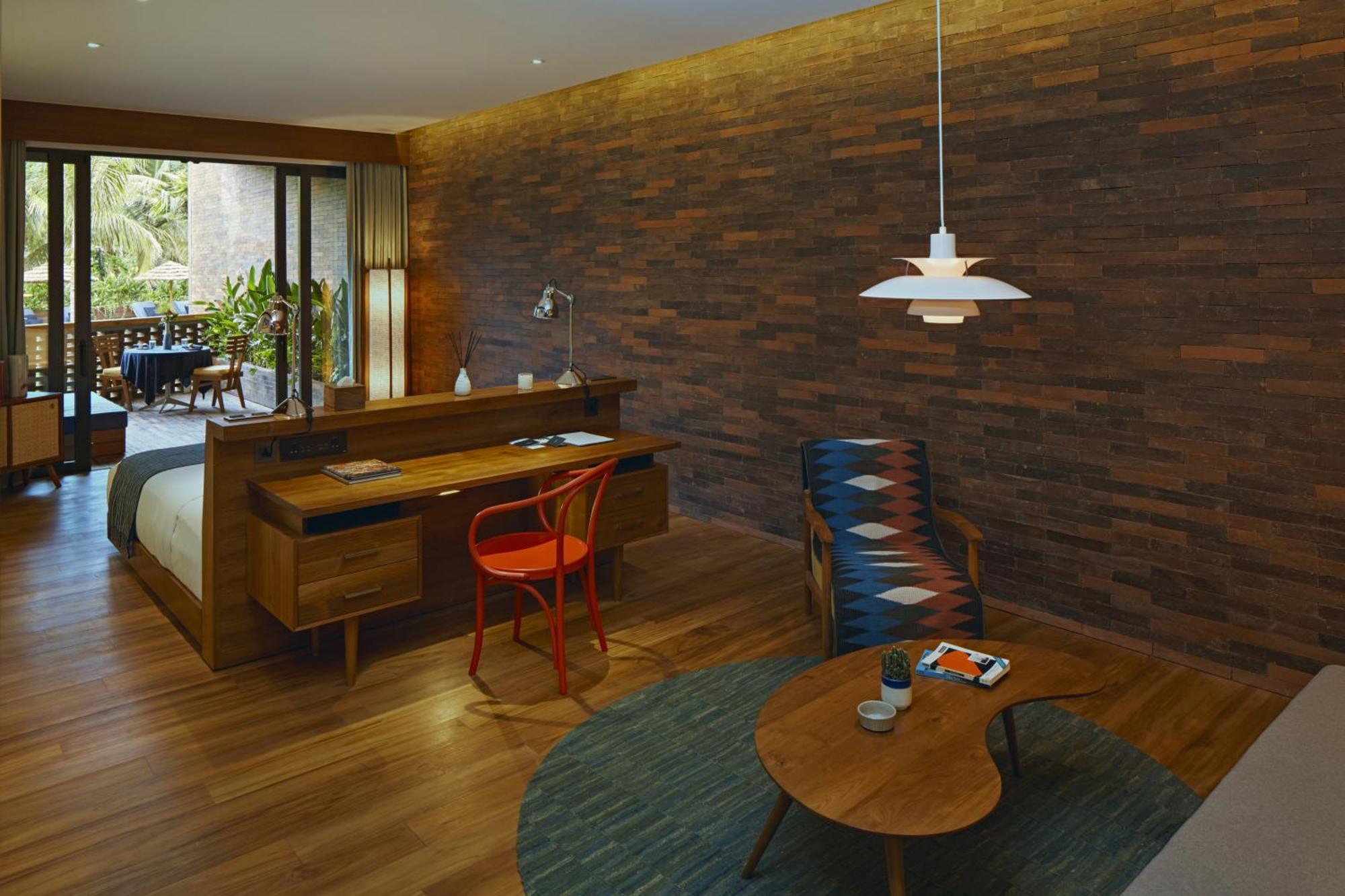 Island Suites