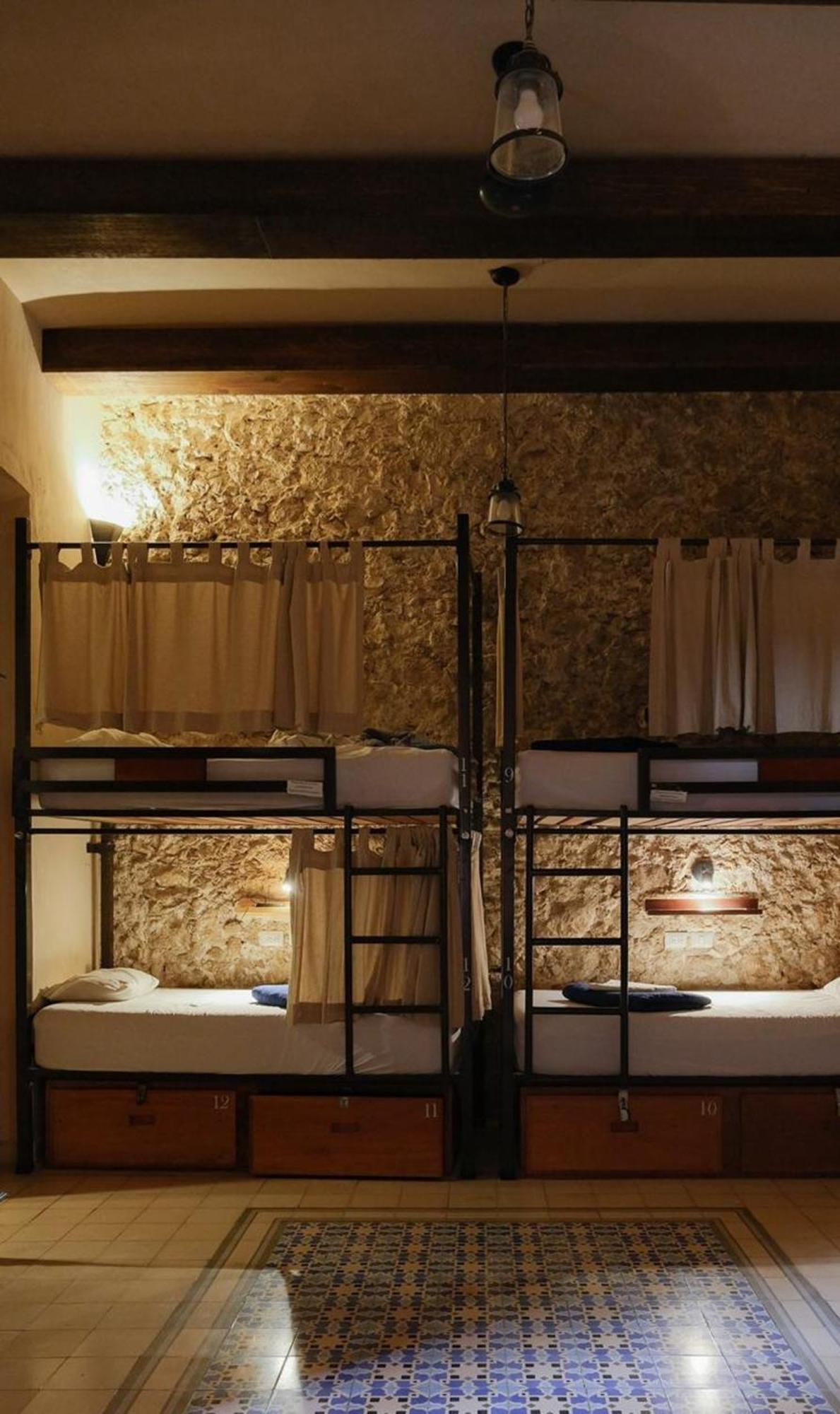 Bunk Bed Mixed Dormitory Room