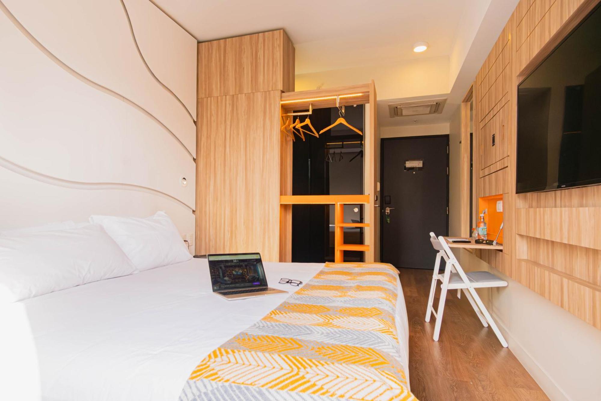 Doppelzimmer mit Balkon