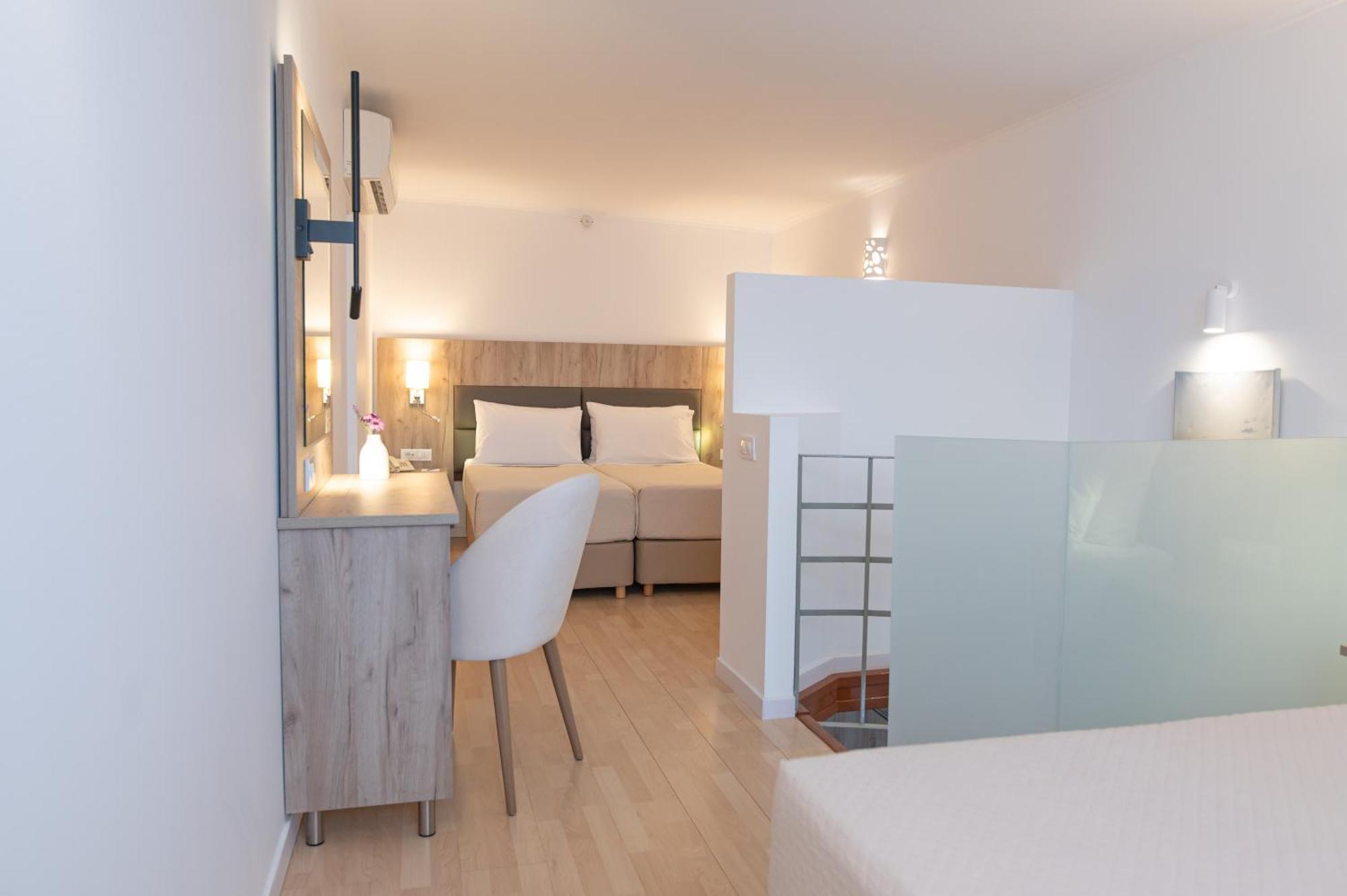 One-bedroom Loft Apartment