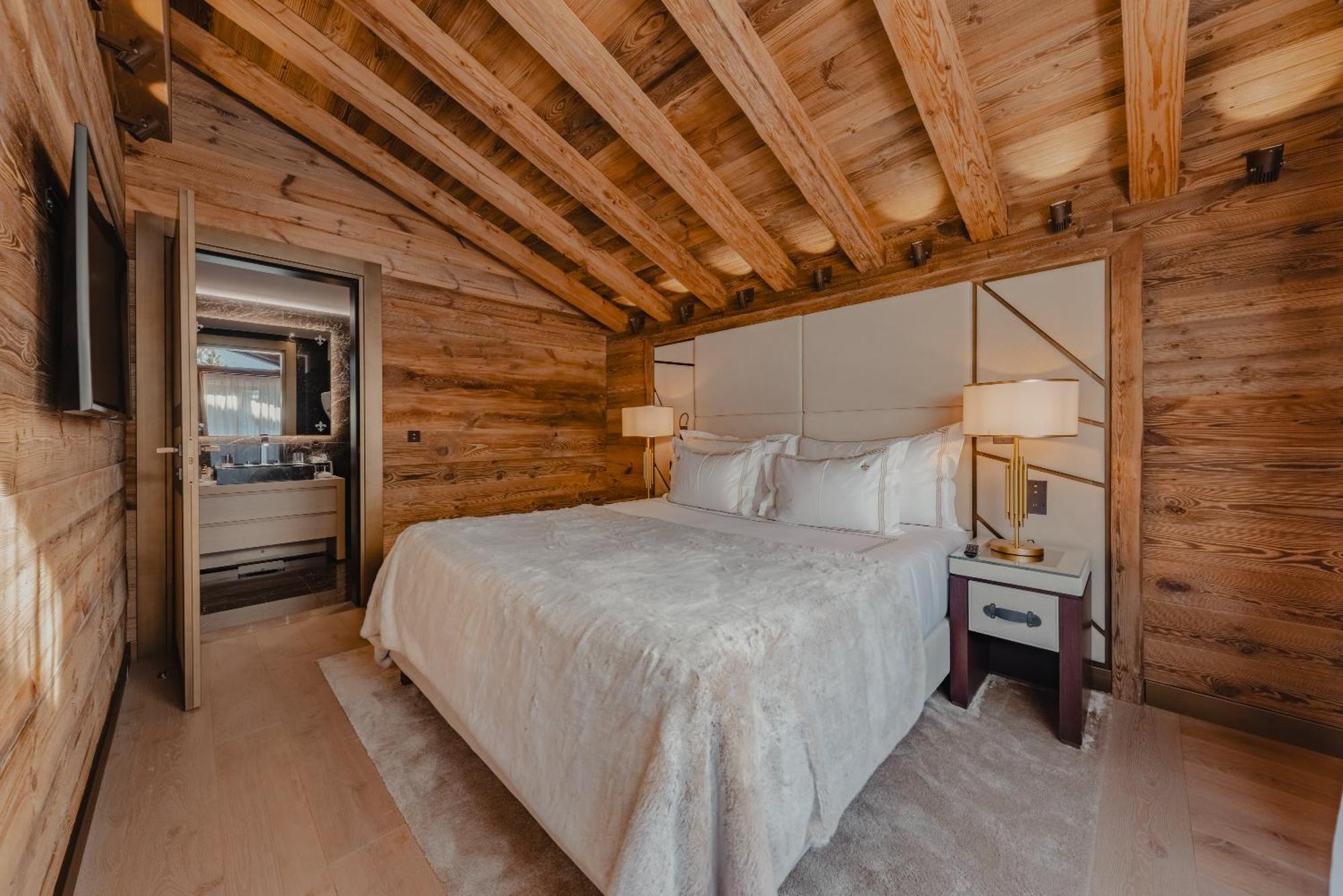 Four Bedroom Grand Chalet
