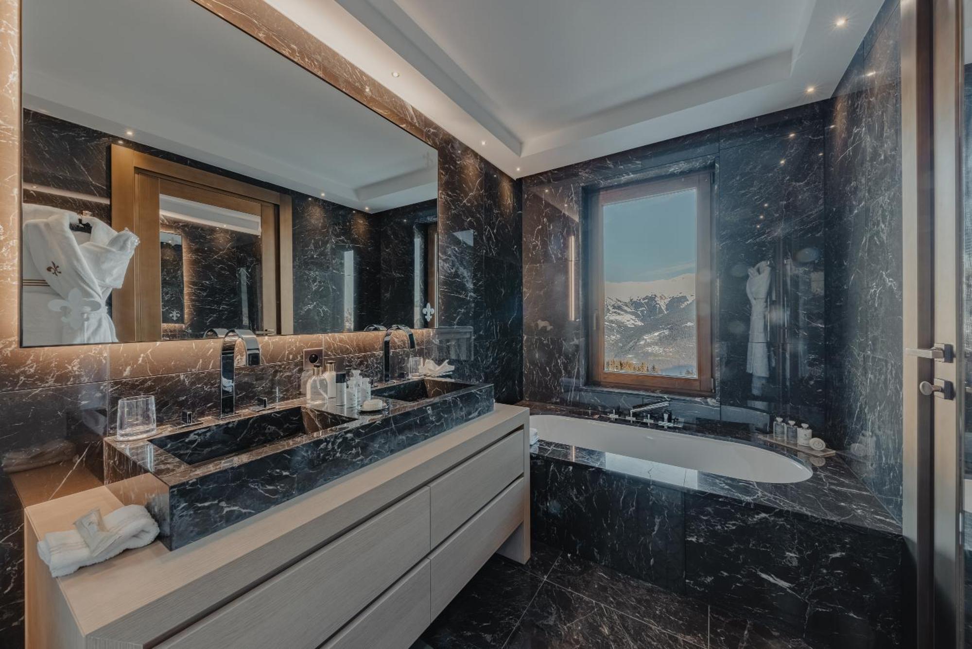 Four Bedroom Grand Chalet
