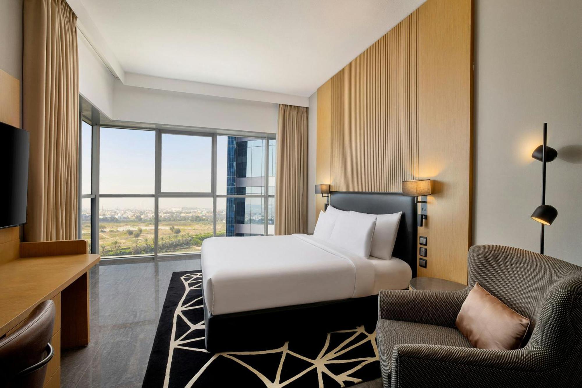 Deluxe Kamer met Kingsize Bed en Uitzicht over de Stad