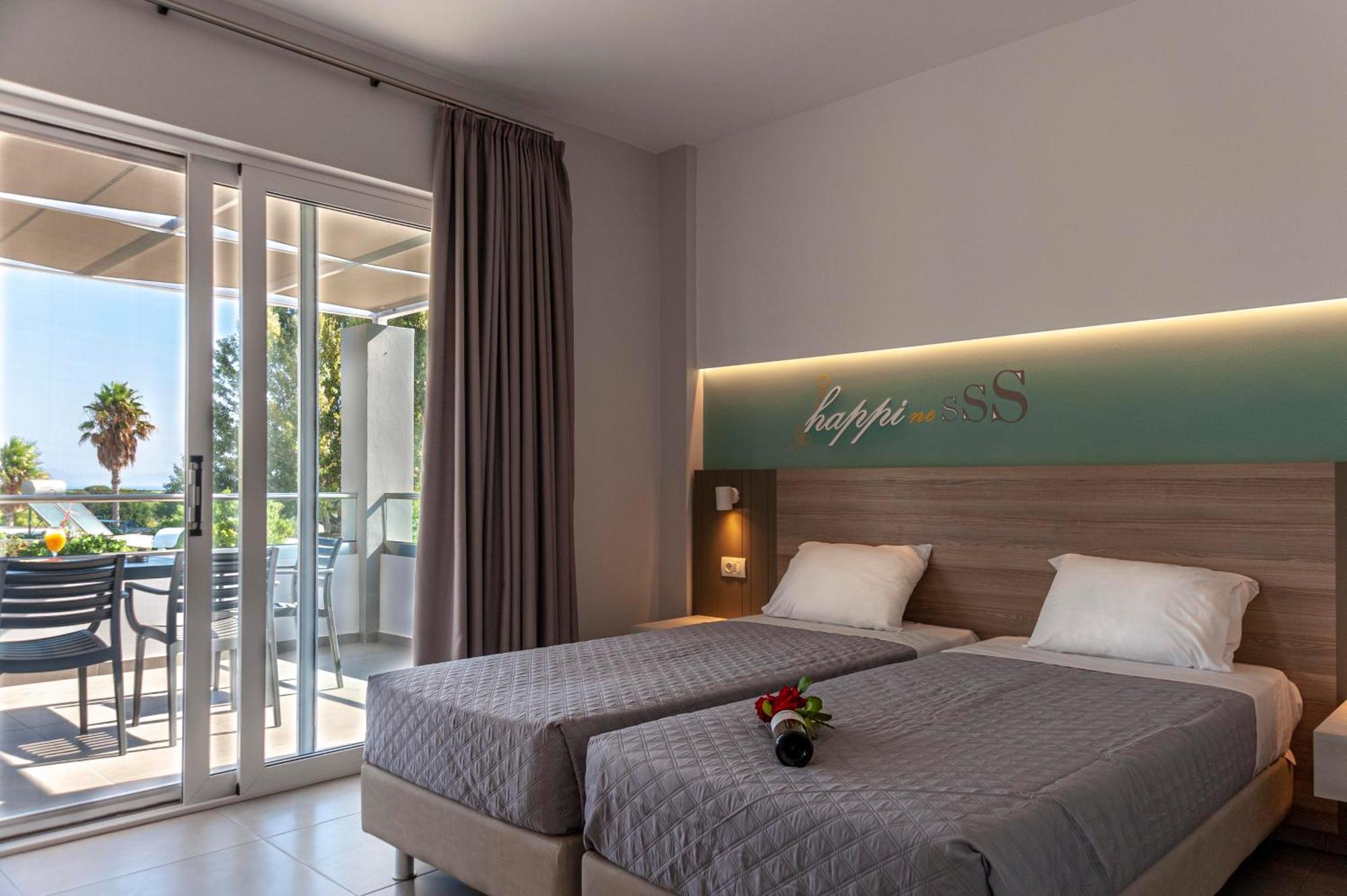 Deluxe Family Suite