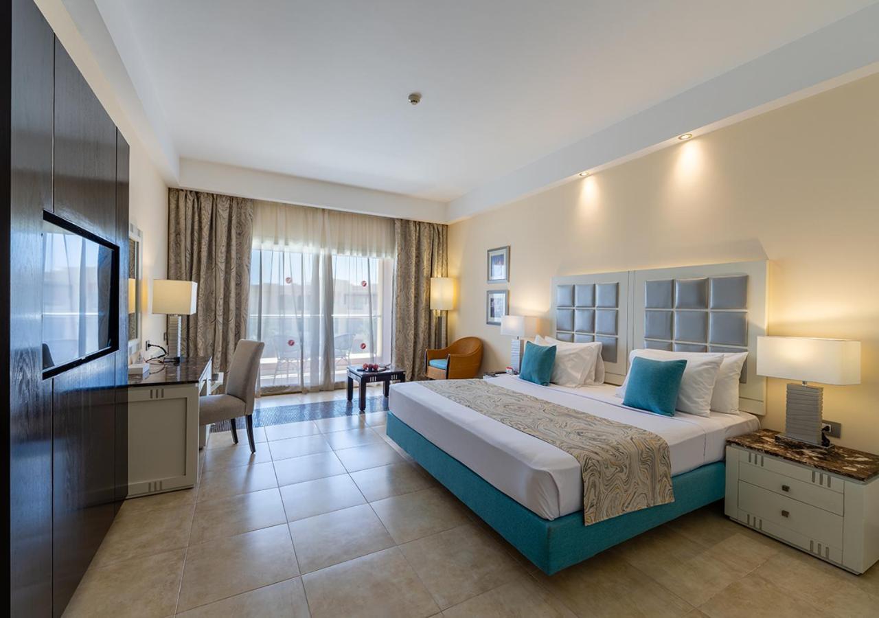 Oferta especial - Habitación Doble Deluxe - Solo egipcios y residentes