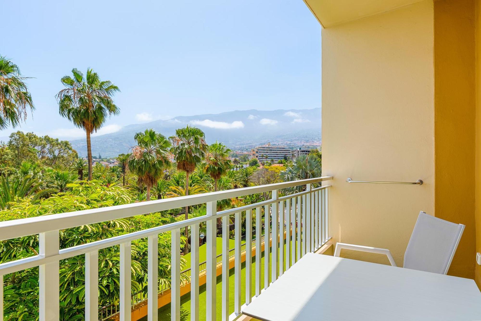 Twin Room Garden View