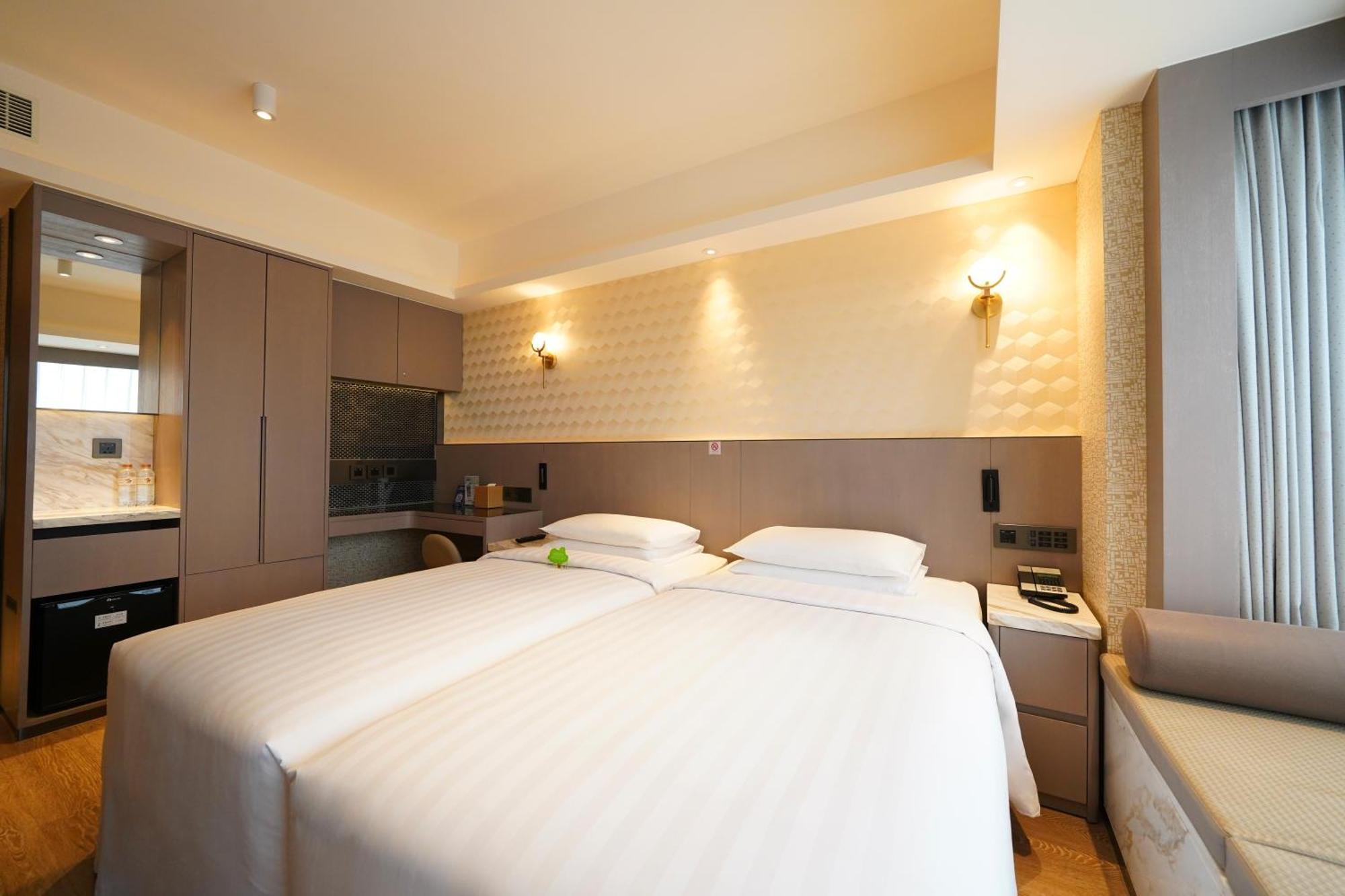 Deluxe Twin Room,1772701023:JPEG