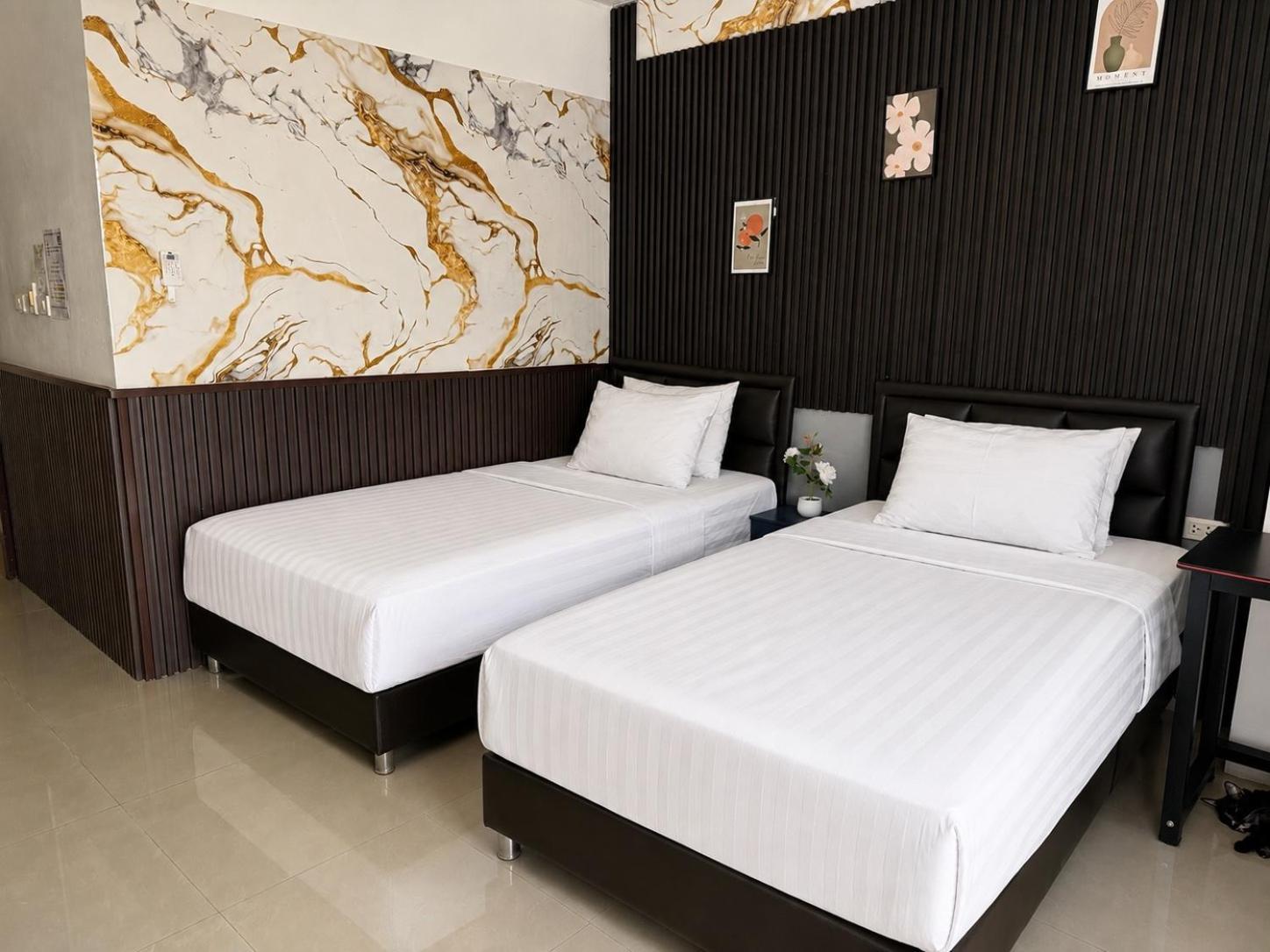 Standard Twin Room Mountain View