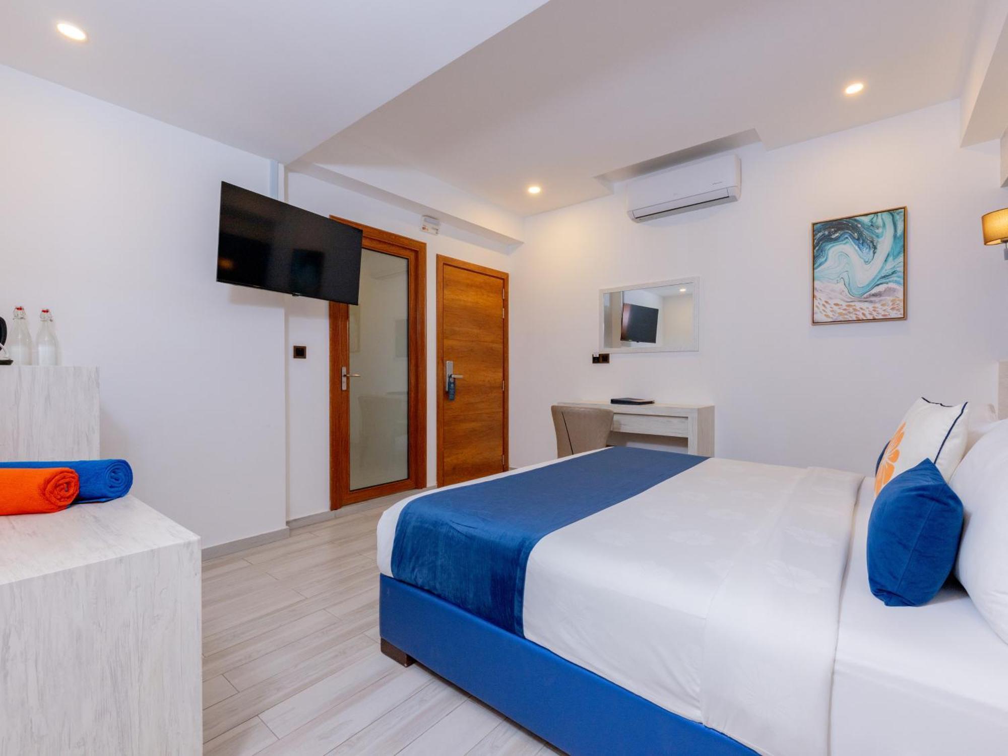 Standard Double Room Excludes Window Access
