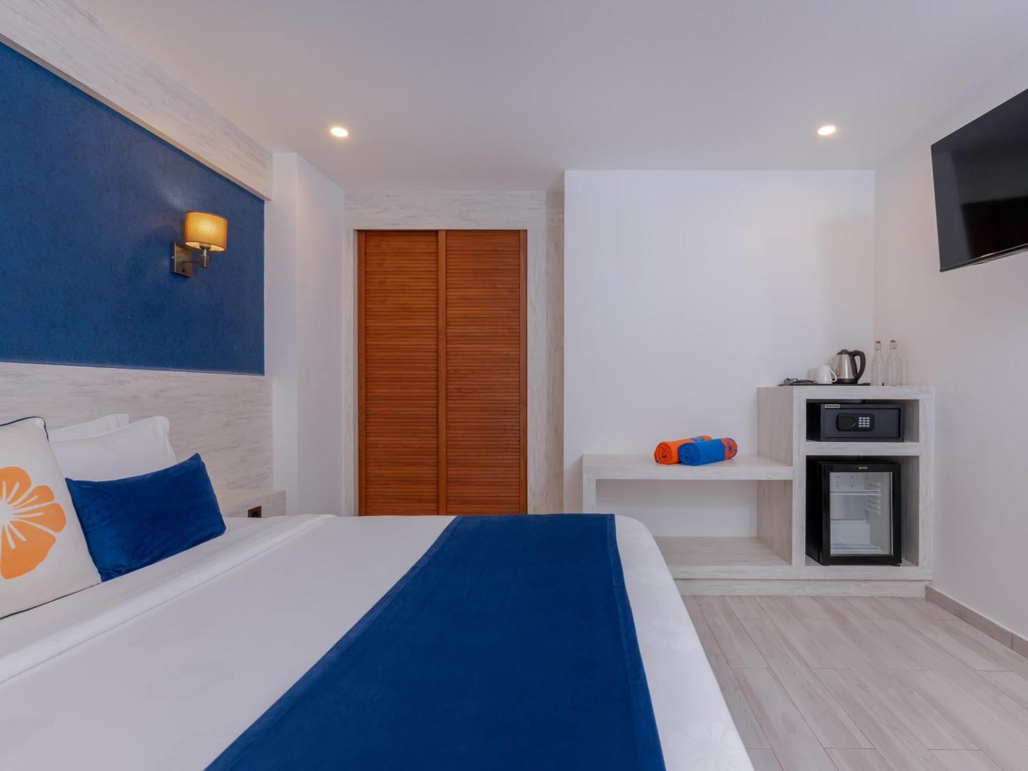 Standard Double Room Excludes Window Access